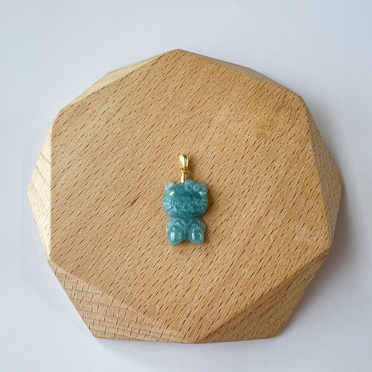 Kitty Cat Jadeite Jade Pendant with 18K Gold Bail, SHWQ-0223-1702271496