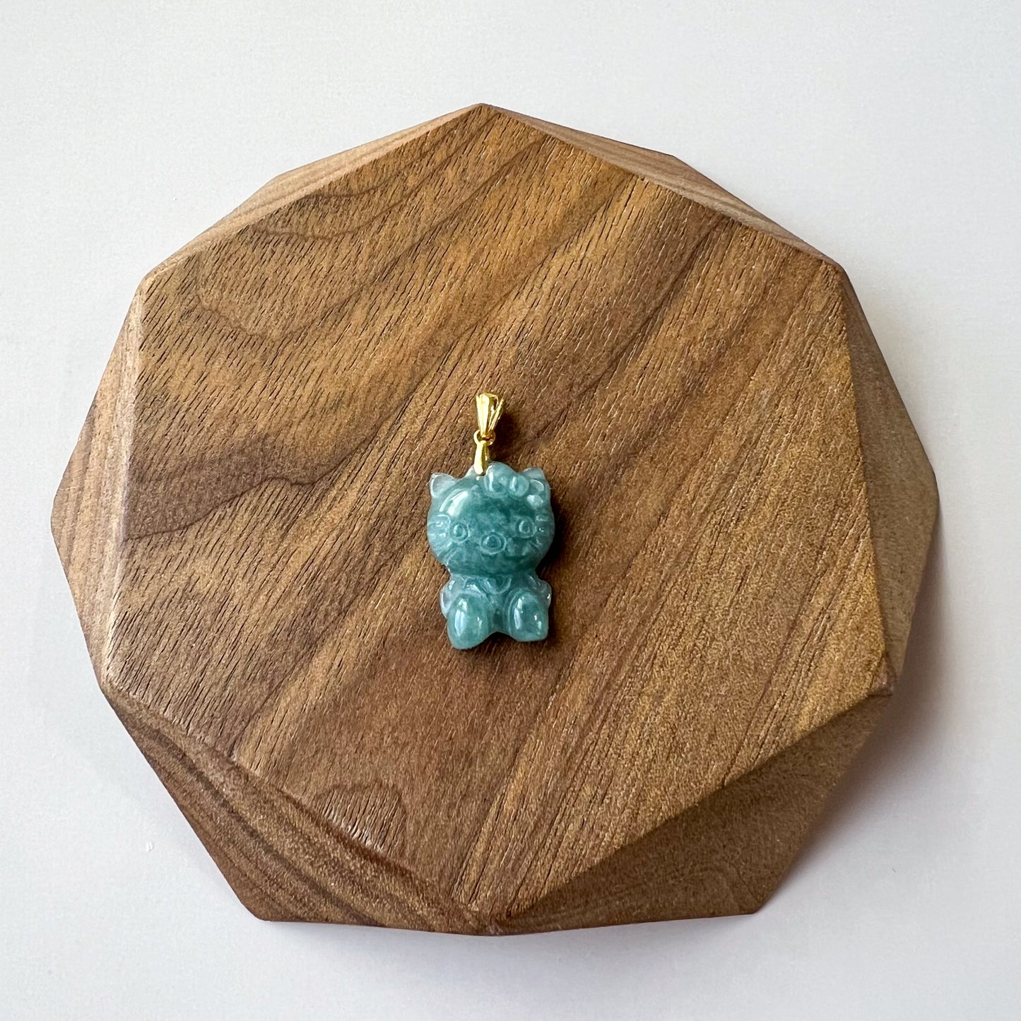 Kitty Cat Jadeite Jade Pendant with 18K Gold Bail, SHWQ-0223-1702271496