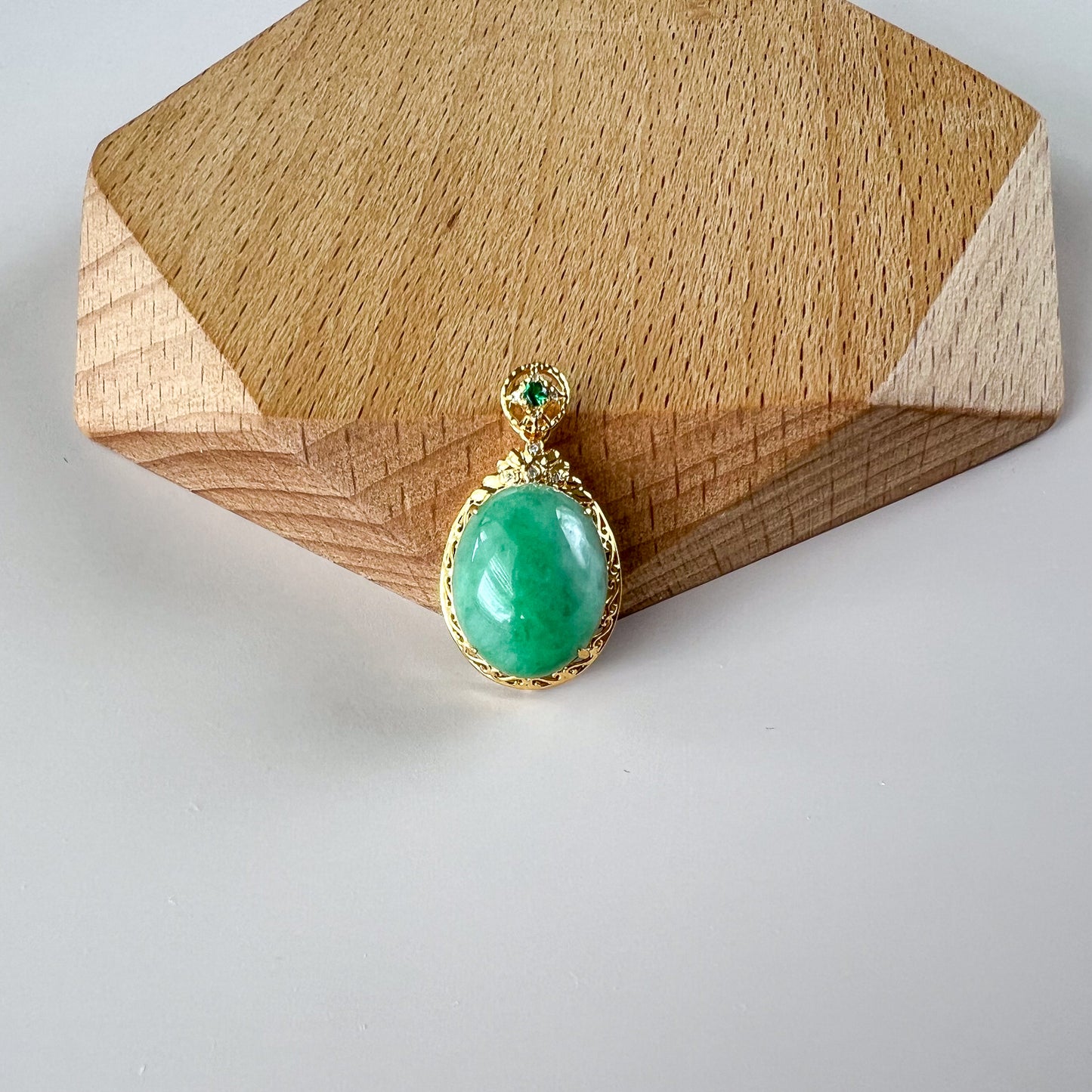 Green Serenity Jade Pendant with 18K Solid Gold, Jadeite Jade Cabochon Pendant, QY-0921-1749838676