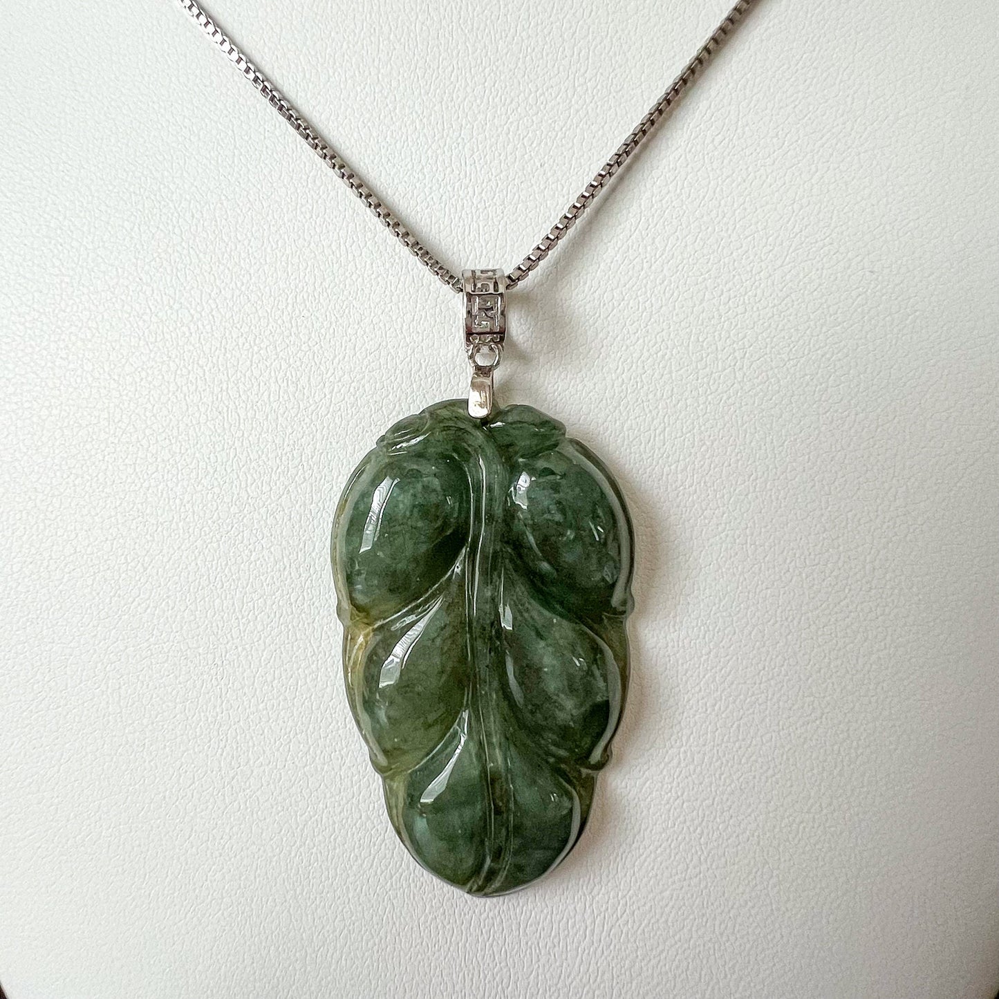 Serenity Jade Leaf Pendant, Green Jadeite Jade, Leaf Minimalist Pendant Sterling Silver Necklace, XY-0622-1715189013