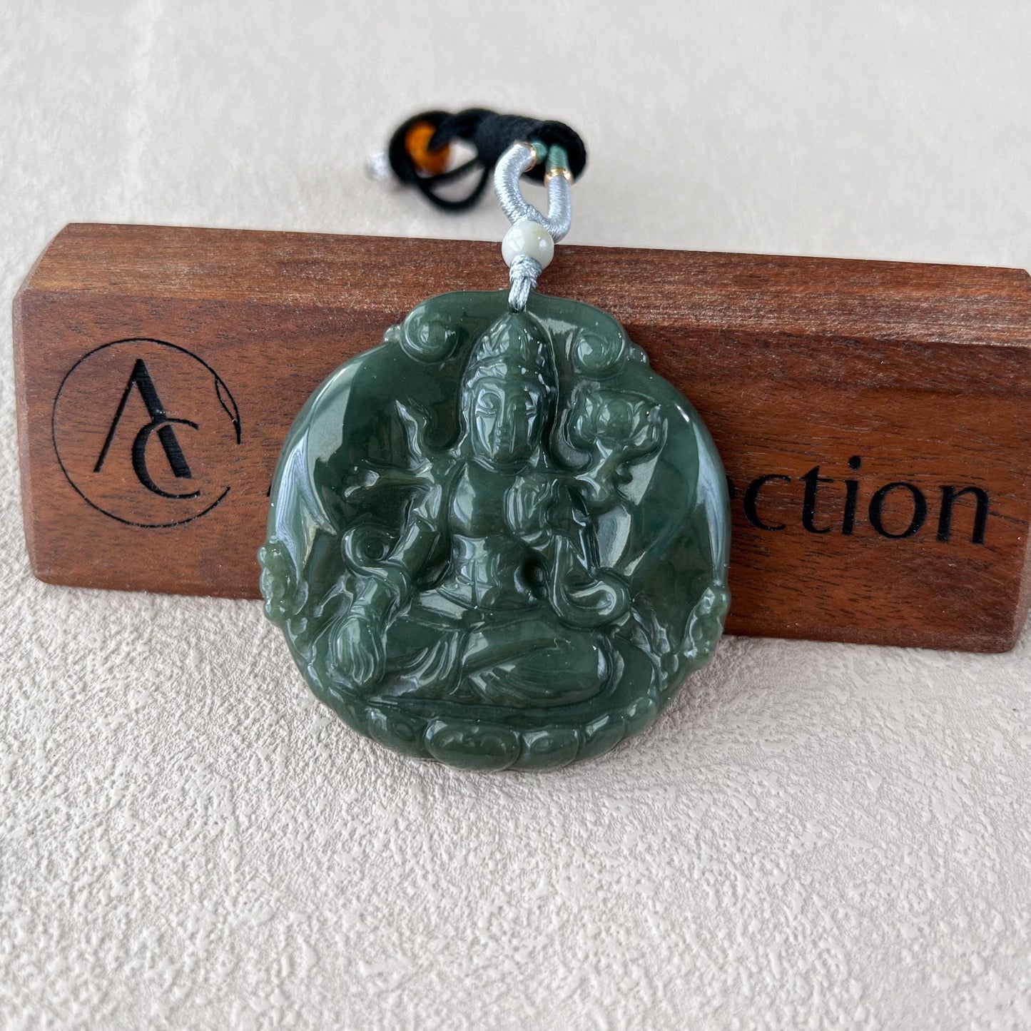 Jadeite Jade Mahasthamaprapta Buddha, Da Shi Zhi , Đại Thế Chí Bồ tát, 大势至, Green Jade Pendant Necklace, YJ-0322-0337608