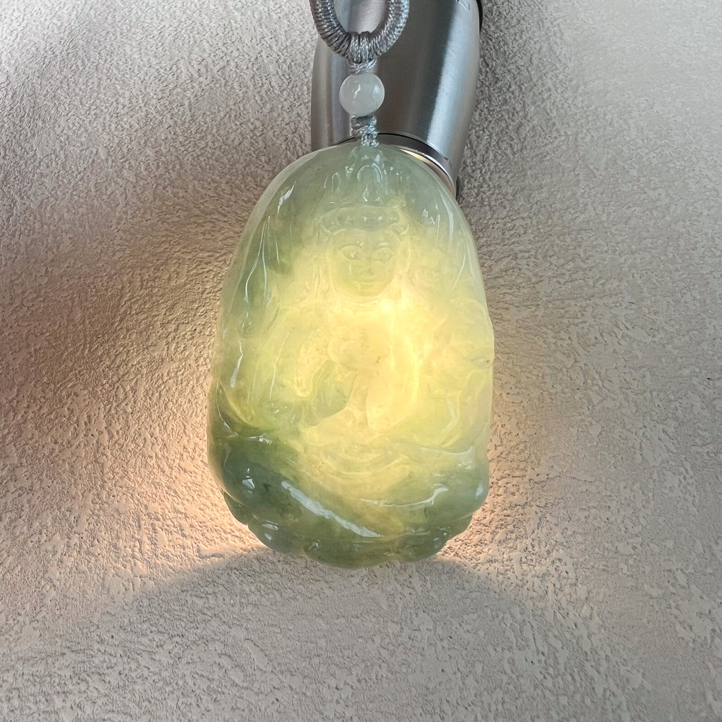 Jadeite Jade Guan Yin Avalokiteshvara, Quan Am, Light Green Jade, Hand Carved Jade Pendant Necklace, YJ-0522-0371824
