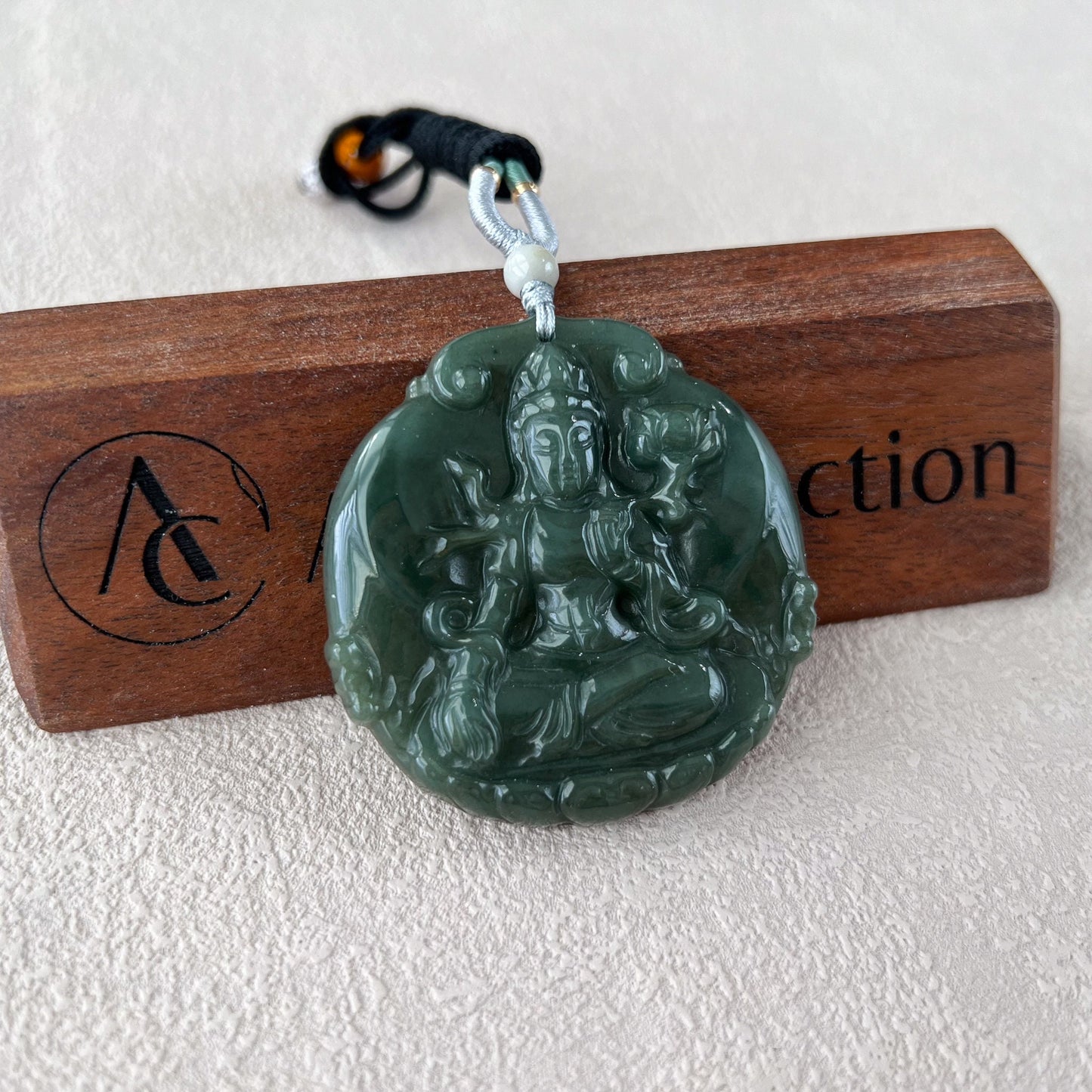 Jadeite Jade Mahasthamaprapta Buddha, Da Shi Zhi , Đại Thế Chí Bồ tát, 大势至, Green Jade Pendant Necklace, YJ-0322-0337608