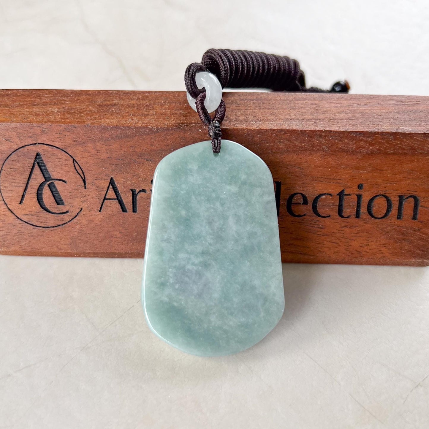 Jadeite Jade Guan Yin Avalokiteshvara Thousand Hands with Dragon Hand Carved Pendant Necklace, 千手观音, BGC-0522-0038265
