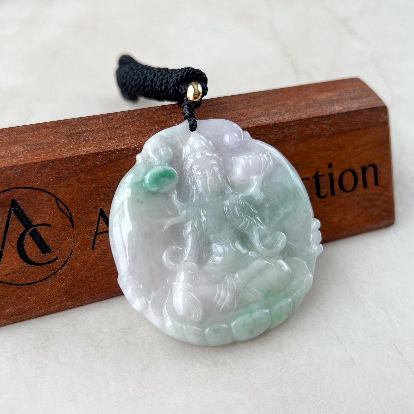 Jadeite Jade Mahasthamaprapta Buddha, Da Shi Zhi , Đại Thế Chí Bồ tát, 大势至, Light Green Jade Pendant Necklace, YJ-0422-0379023