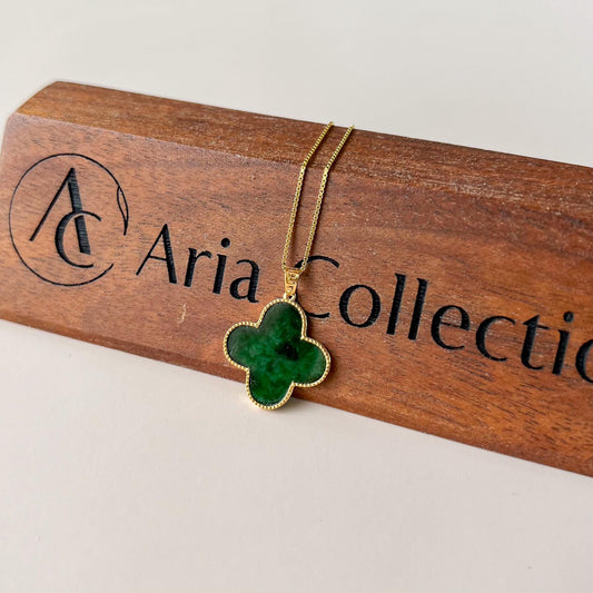Small Green Four Leaf Clover, Jadeite Jade, 18K Gold Frame, Dainty Minimalist Pendant, Hand Carved Necklace, FSX-0921-1749942590