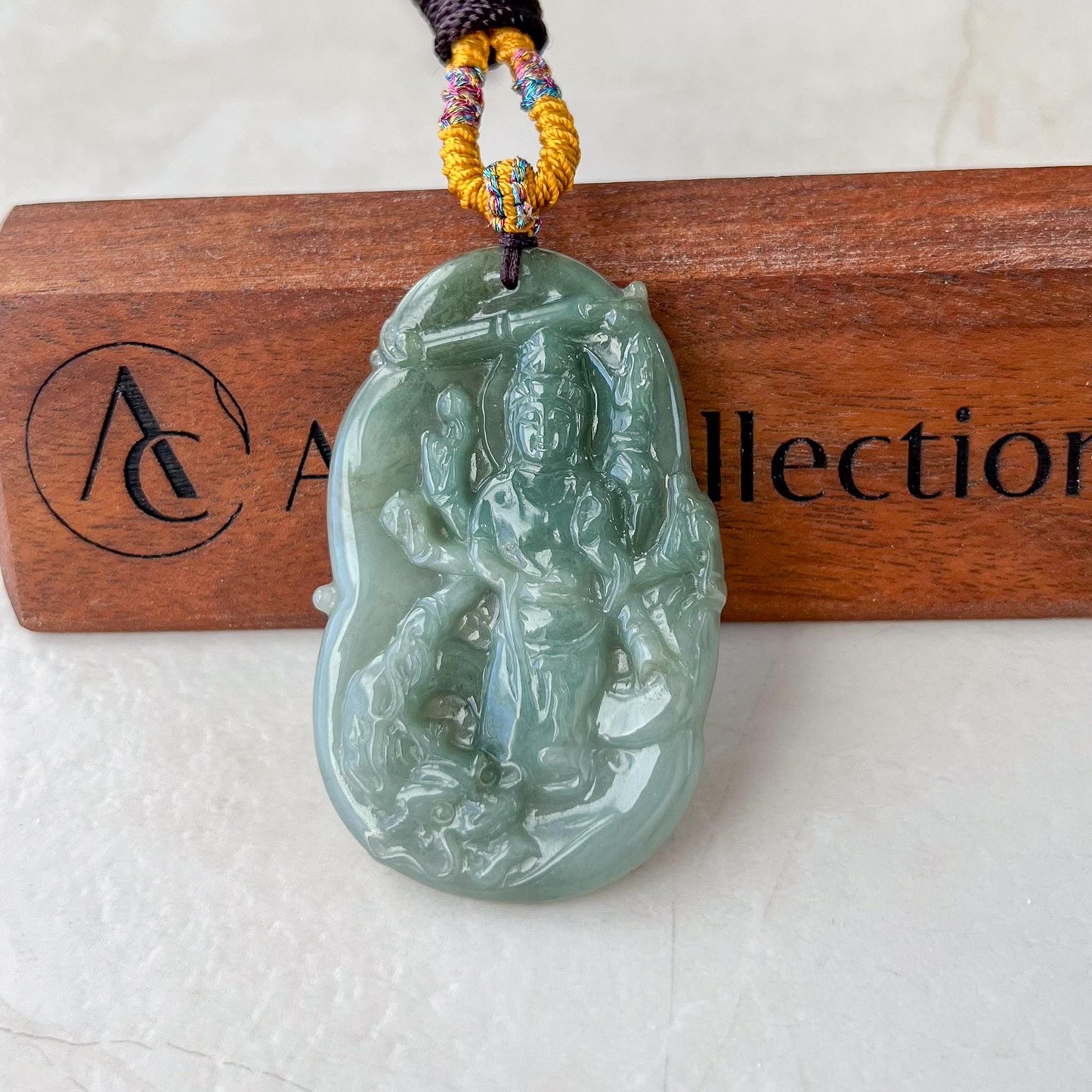 Jadeite Jade Guan Yin Avalokiteshvara Thousand Hands Carved Pendant Necklace, YJ-0422-0448454