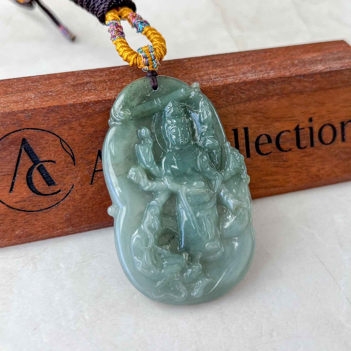 Jadeite Jade Guan Yin Avalokiteshvara Thousand Hands Carved Pendant Necklace, YJ-0422-0448454