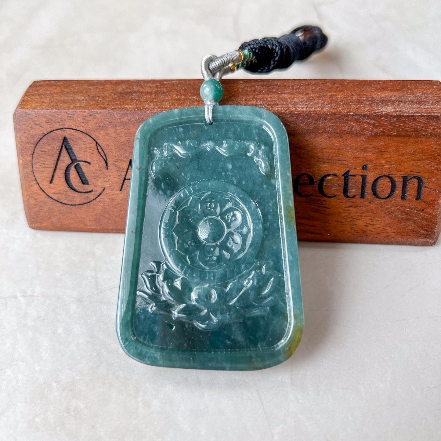 Eternal Buddha and Dragon Jade Pendant, Akasagarbha Buddha, Xu Kong Zang, Hư Không Tạng Bồ Tát, 虚空藏, Jadeite Jade, XZ-0822-0006194