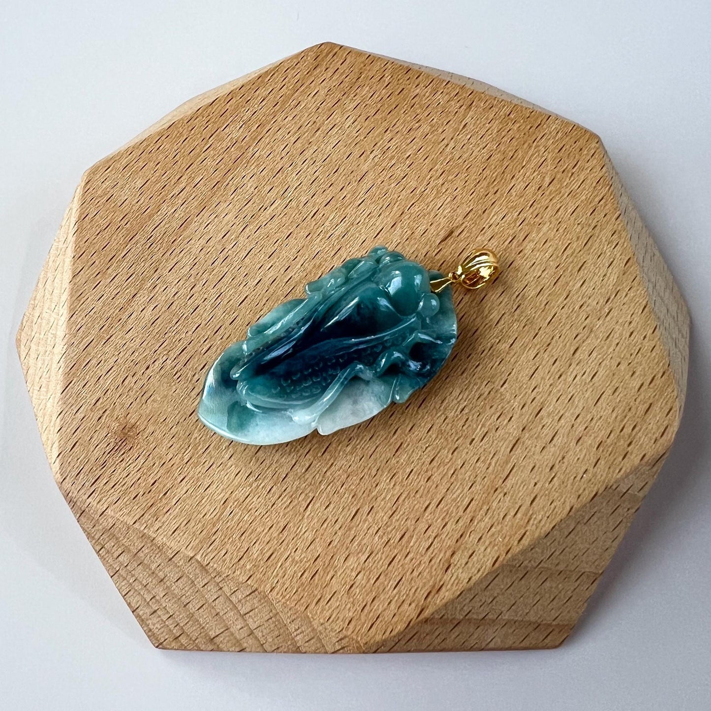 Green Jadeite Jade Cicada on Leaf, 18K Gold Bail, Hand Carved Pendant, IN-0424-1751604613