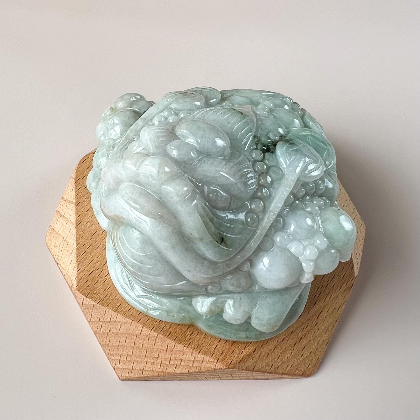 Prosperity Fortune Toad Jade Figurine, Jadeite Jade Green Money Toad, Money Frog, 3 Leg Toad, Lucky Fortune Toad, 金蟾, LZG-1221-1756921553