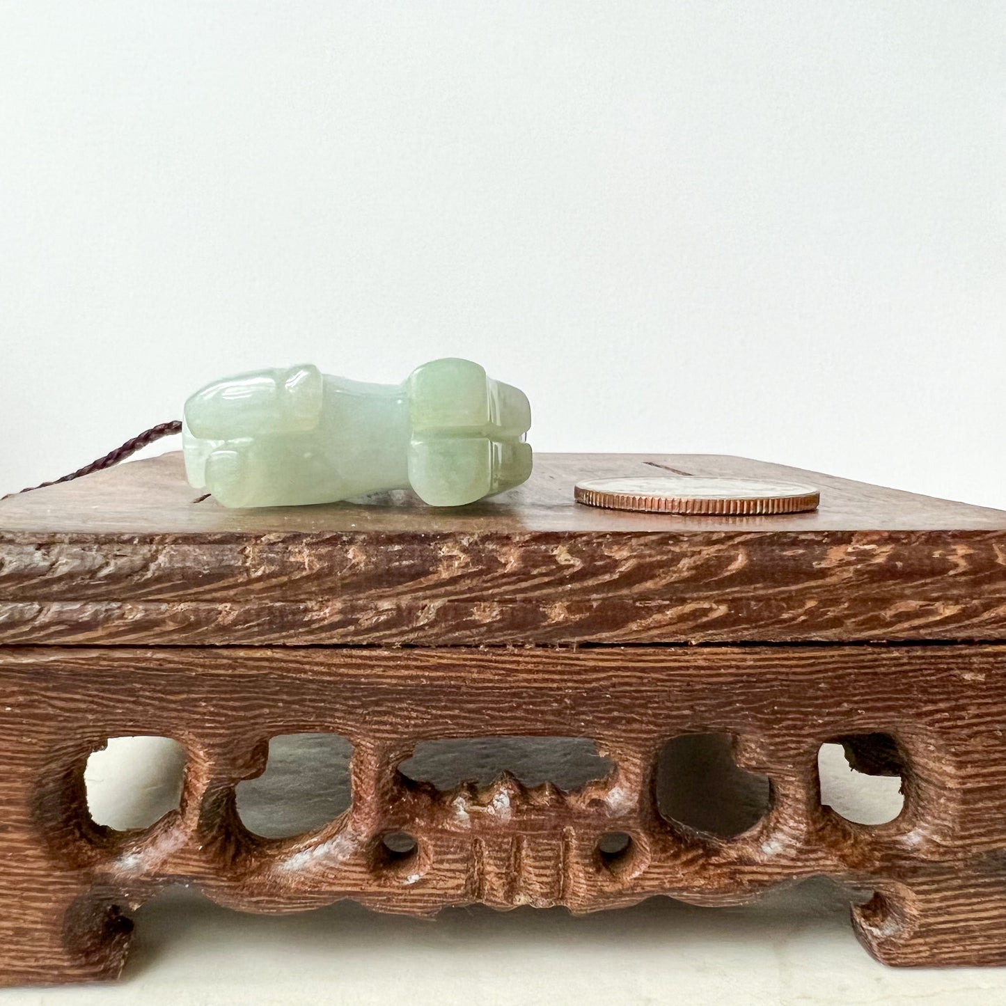 Jade Qilin, 麒麟, Kirin Dragon Carved Necklace, YW-0110-1647022524 - AriaDesignCollection