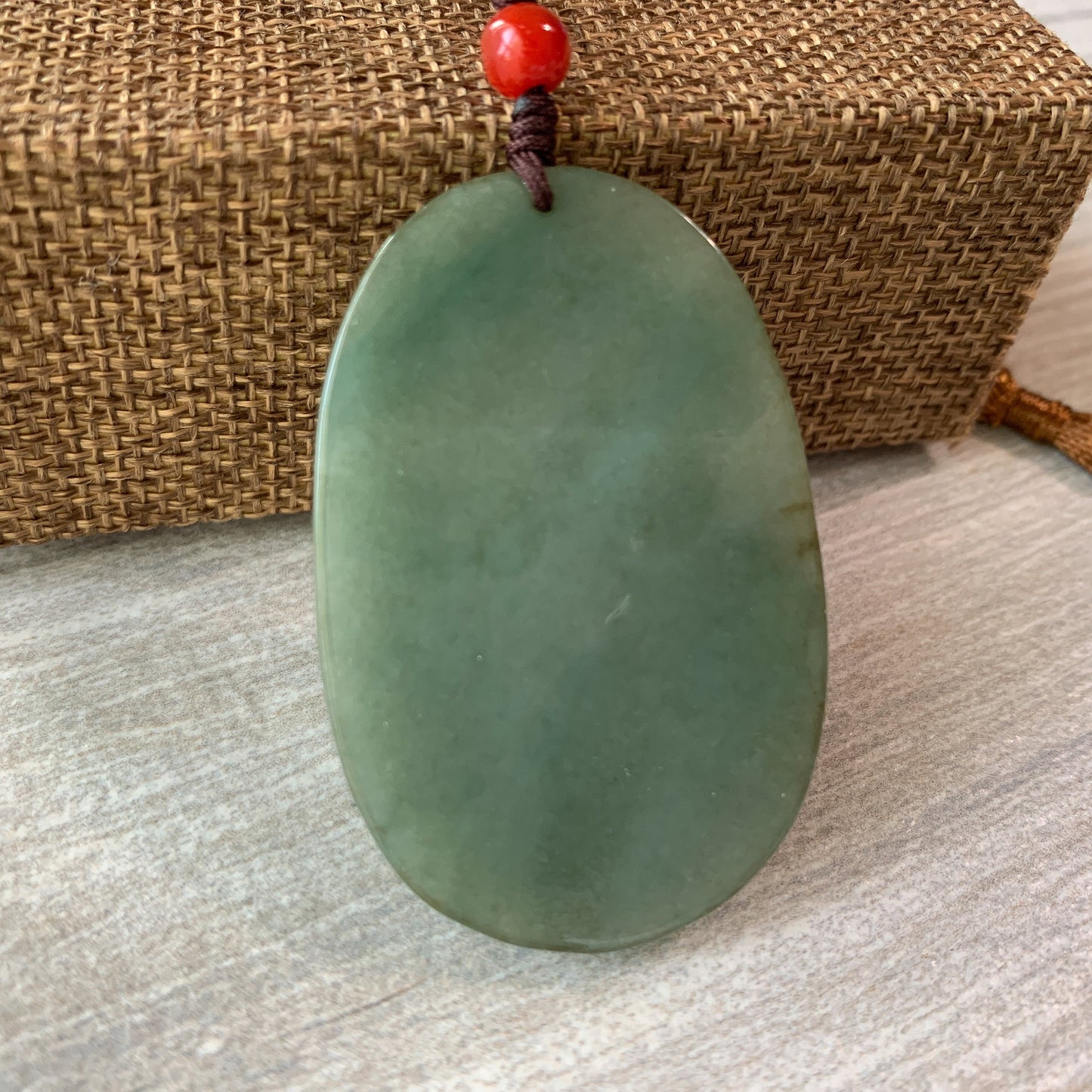 Jadeite Jade Guan Yin Avalokiteshvara Hand Carved Pendant Necklace, Quan Am, YJ-0321-0322913 - AriaDesignCollection