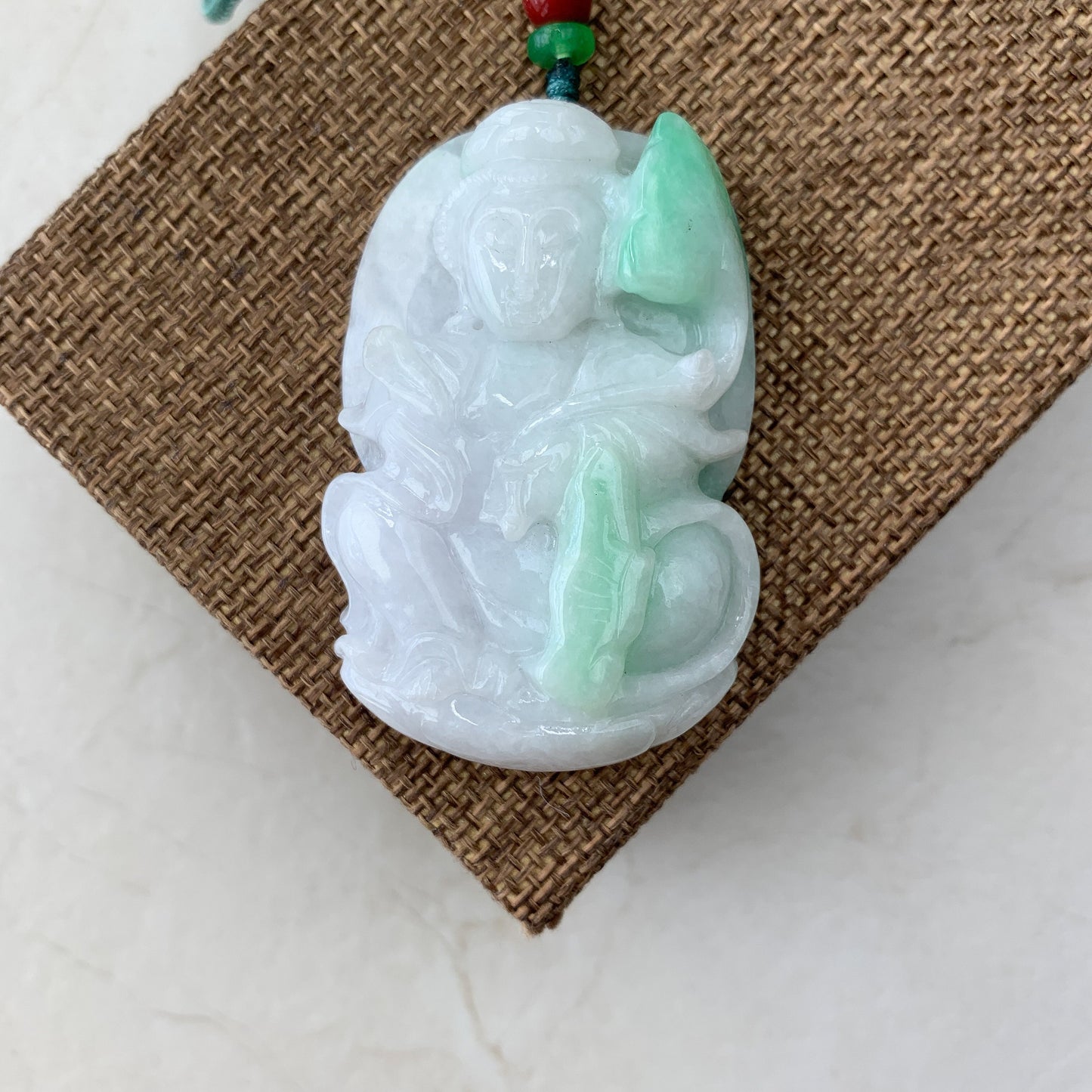 Large Jadeite Jade Guan Yin Avalokiteshvara, Quan Am, Hand Carved Pendant Necklace, YW-0110-1646450954 - AriaDesignCollection