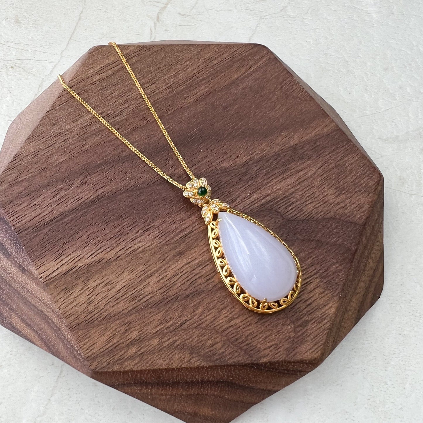 Purple Jade Teardrop Pendant, Jadeite Jade, 18K Gold, Lavender, Pendant Necklace, FSX-0921-DY21511 - AriaDesignCollection