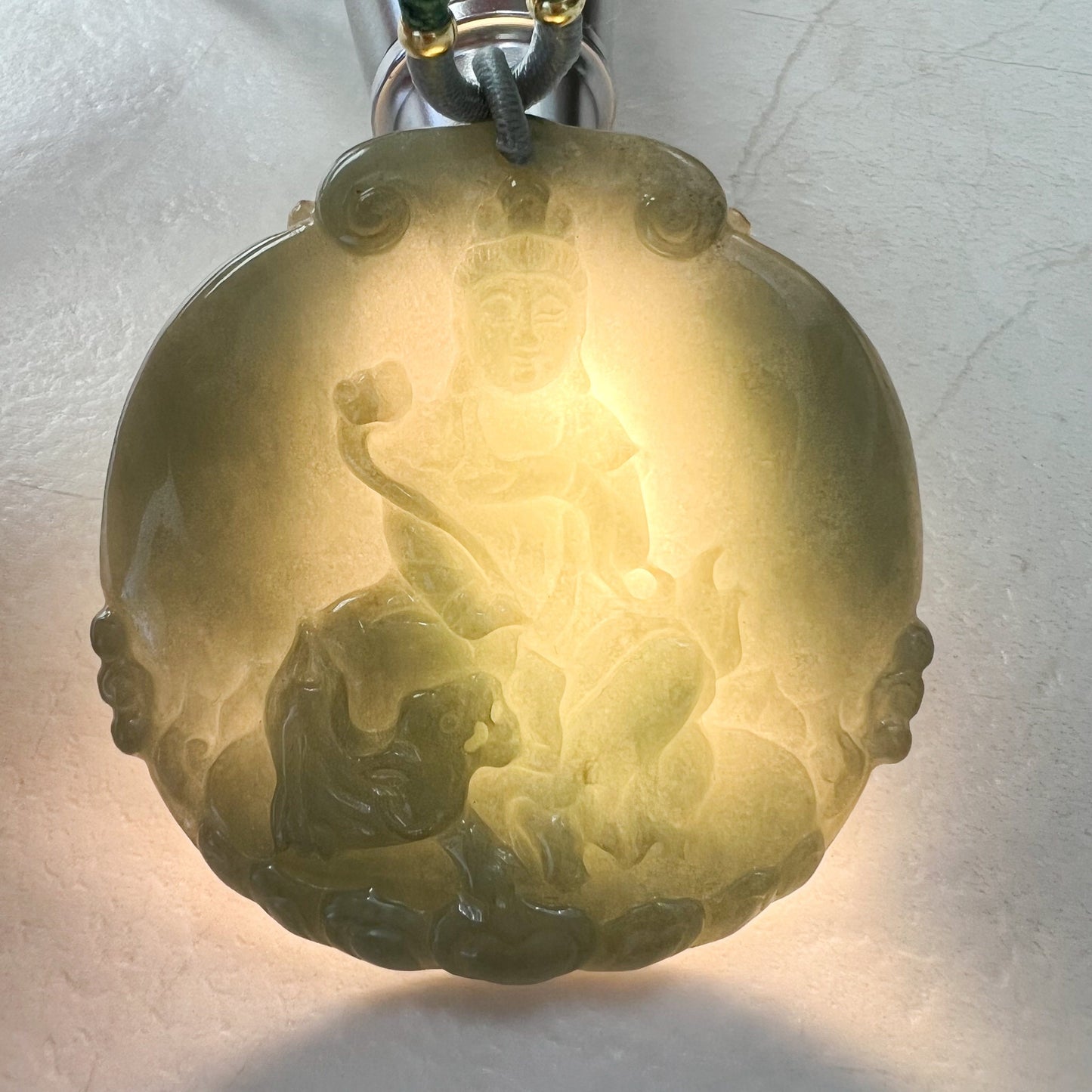 Jadeite Jade Guan Yin Avalokiteshvara Hand Carved Pendant Necklace, YJ-1221-0279050 - AriaDesignCollection