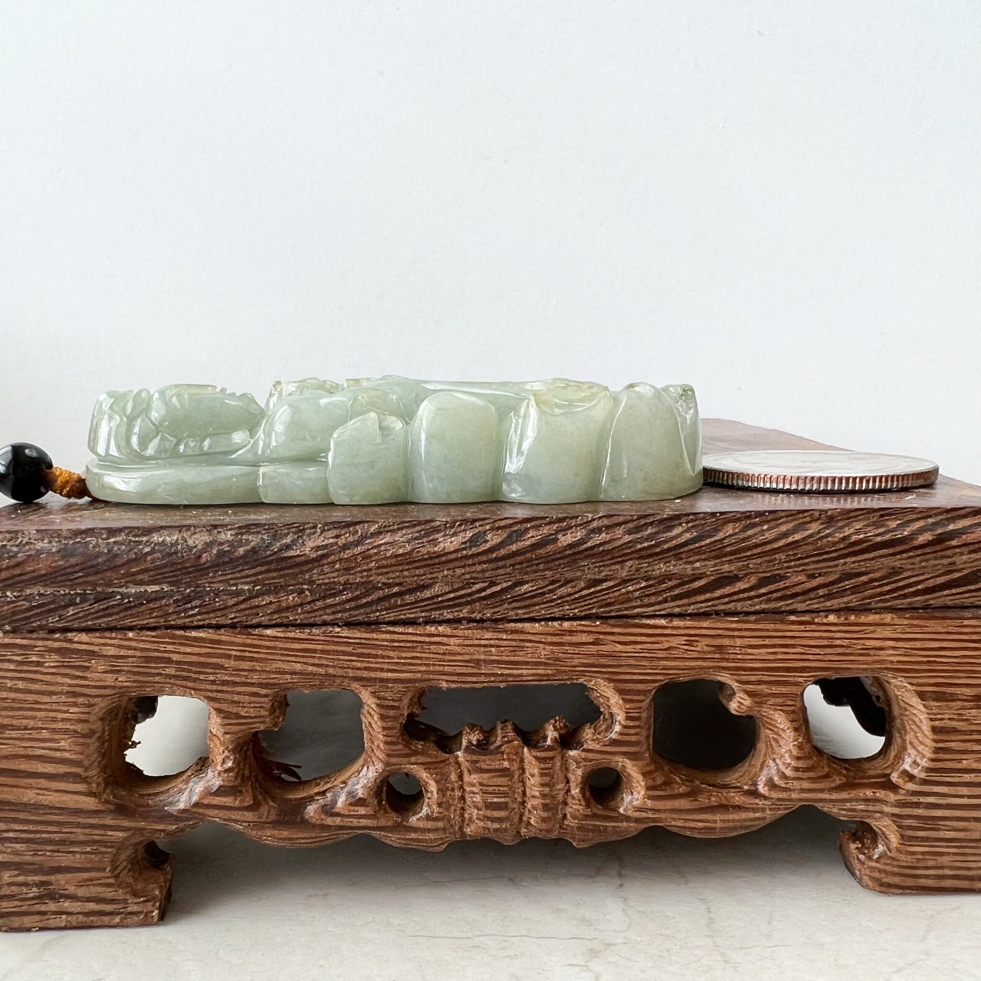 Green Jadeite Jade Guan Yin Avalokiteshvara Hand Carved Pendant Necklace, YJ-1221-0235513 - AriaDesignCollection