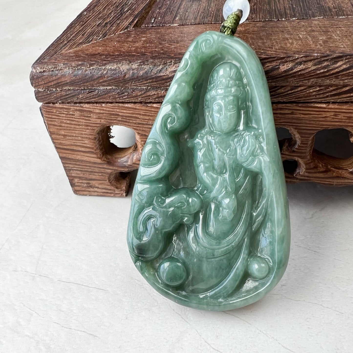 Jadeite Jade Guan Yin Avalokiteshvara and Dragon Carved Pendant Necklace, Quan Am, YJ-1221-0210864 - AriaDesignCollection