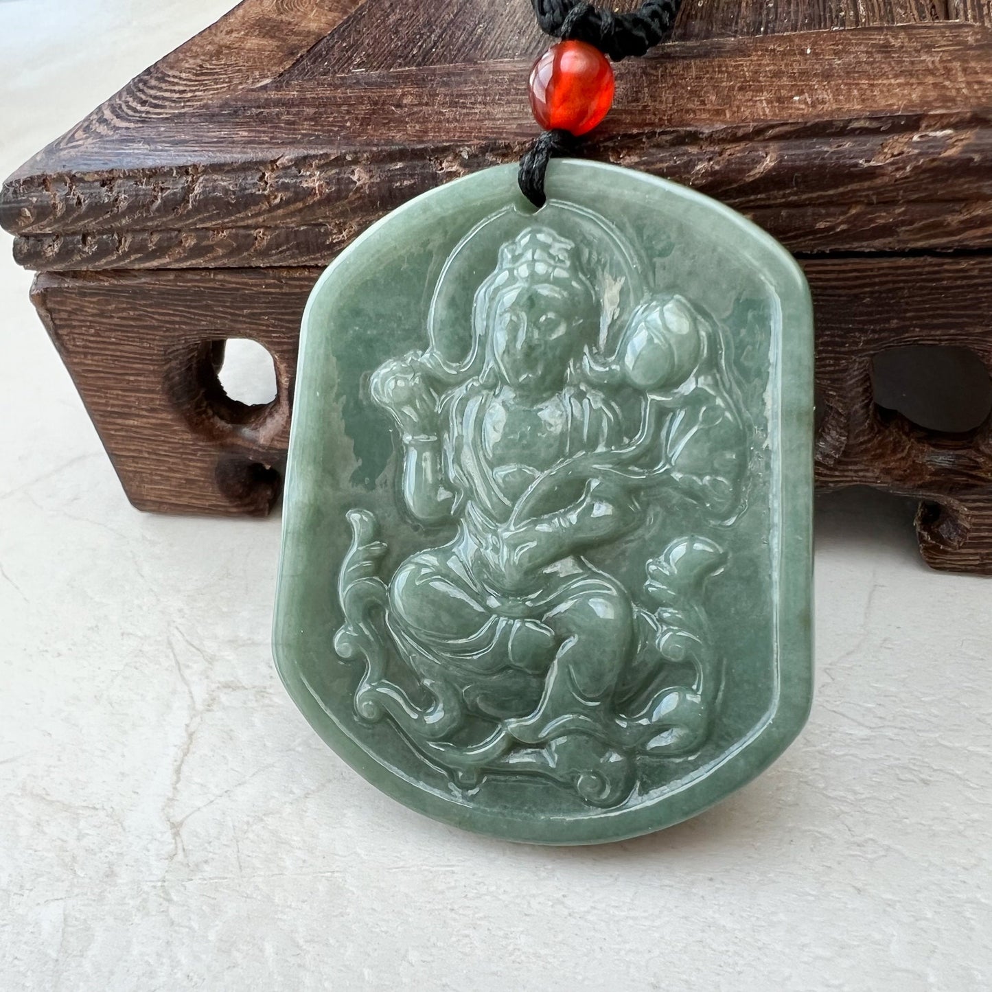 Green Jadeite Jade Guan Yin Avalokiteshvara Carved Pendant Necklace, YJ-1221-0354840 - AriaDesignCollection