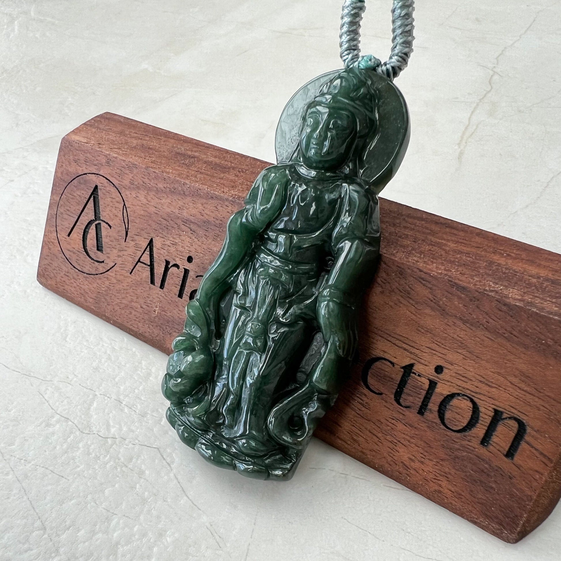 Jadeite Jade Standing Guan Yin Avalokiteshvara Carved Pendant Necklace, Quan Am, YJ-1221-0308299 - AriaDesignCollection