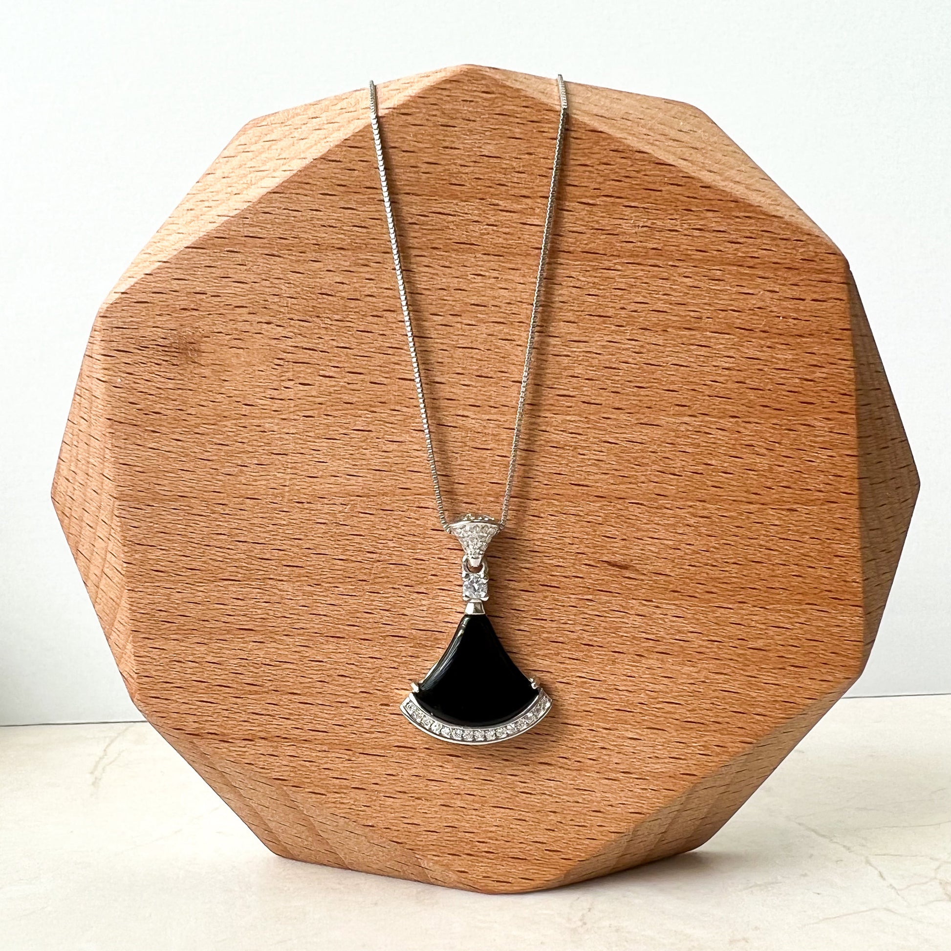 Black Onyx Agate Fan Skirt Sterling Silver Pendant, YS-0622-1668656844 - AriaDesignCollection