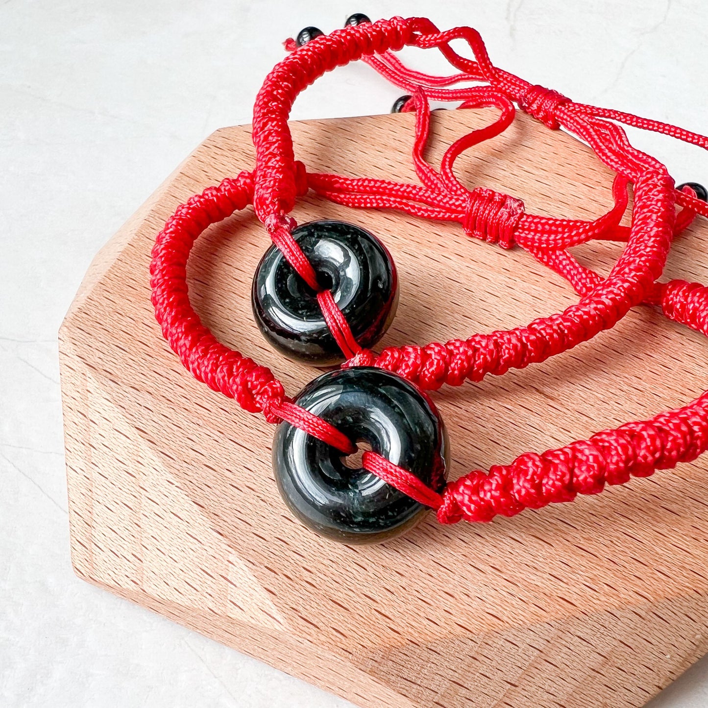 Small Black Red Jadeite Jade Circle Donut Ping An Peace Minimalist Bracelet, LGG-0422-1673245015