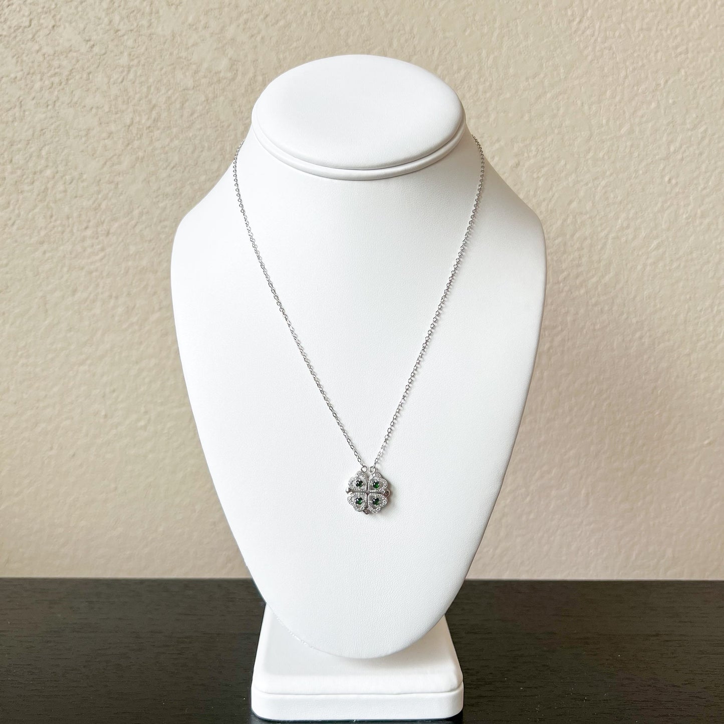 Green Four Leaf Clover Transform Jadeite Jade Sterling Silver Pendant, YZ-0422-0062801