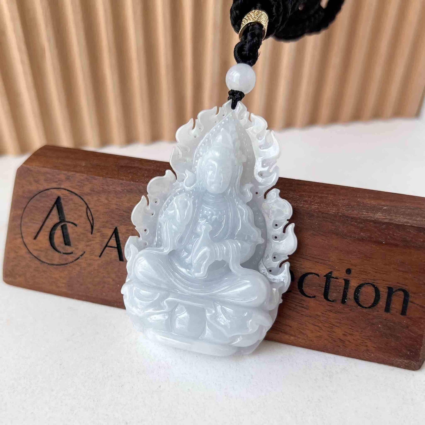Jadeite Jade Guan Yin Avalokiteshvara Hand Carved Pendant Necklace, Quan Am, 观音, White Light Purple Jade Pendant, YGR-1022-1698553794