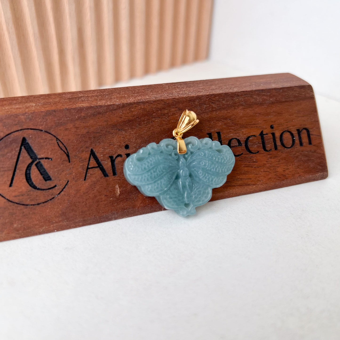 Green Jadeite Jade Butterfly Hand Carved Pendant with 18K Solid Gold Bail, SQ-0323-1701147182