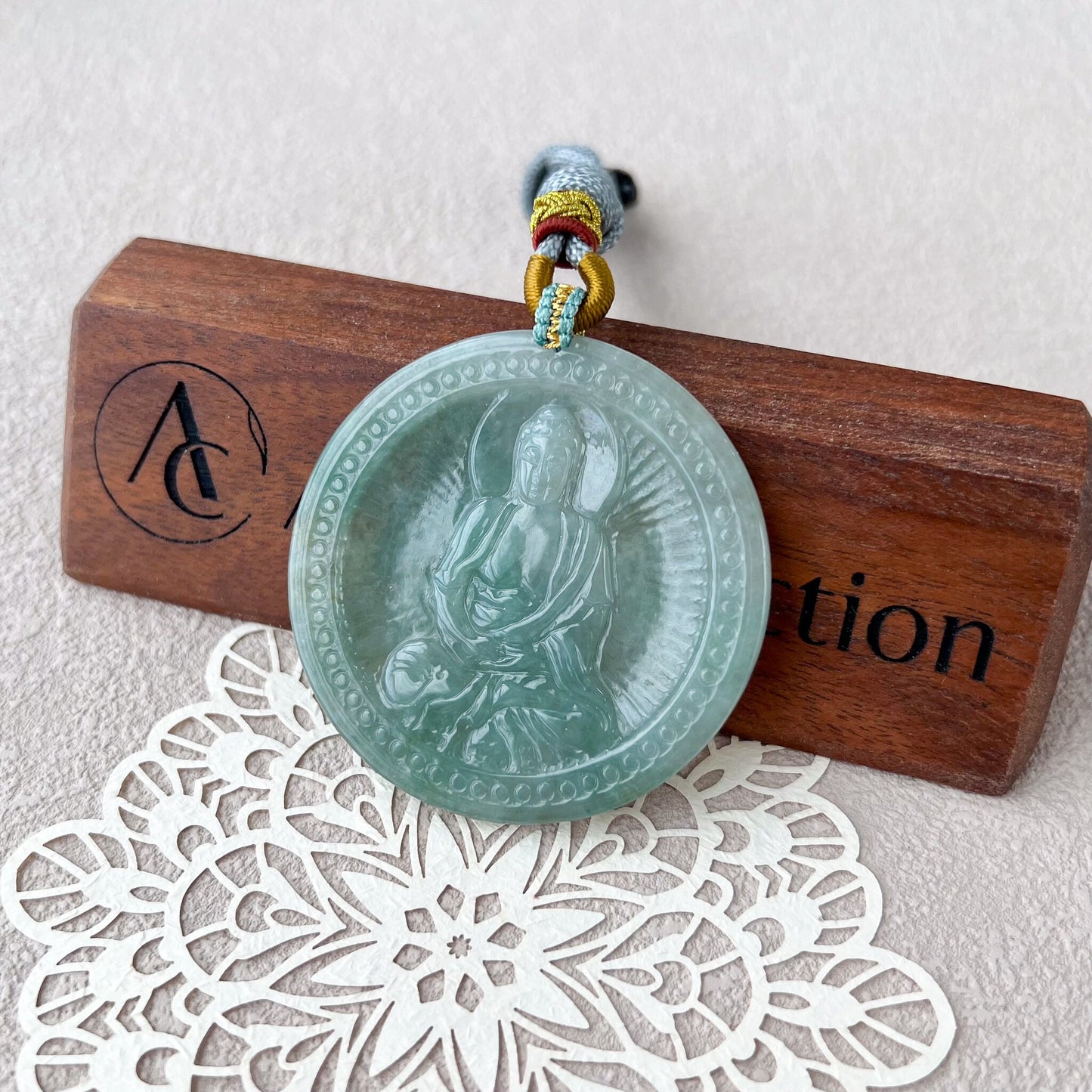 Jadeite Jade Vairocana Buddha, Đại Nhật Như Lai, 大日如来, Green Hand Carved Jade Pendant, YJ-1022-0068826