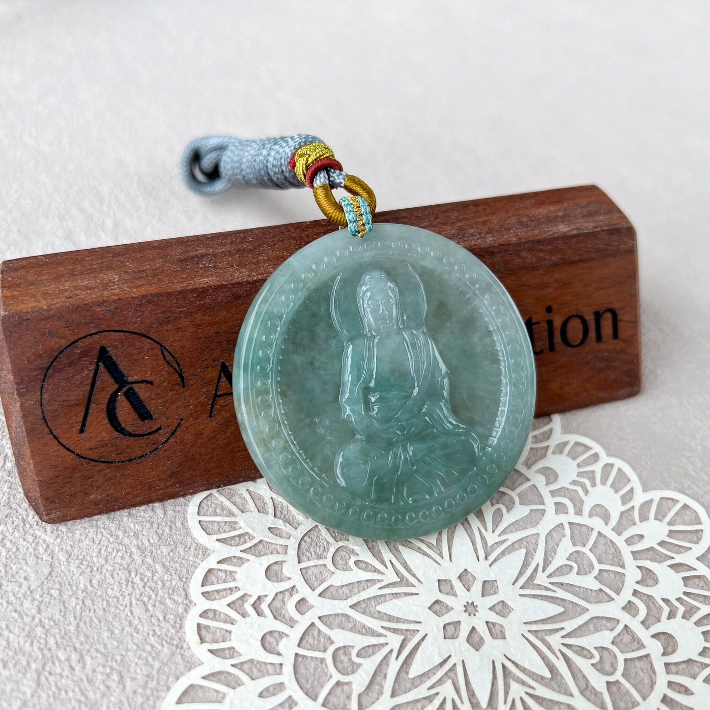 Jadeite Jade Vairocana Buddha, Đại Nhật Như Lai, 大日如来, Green Hand Carved Jade Pendant, YJ-1022-0068826