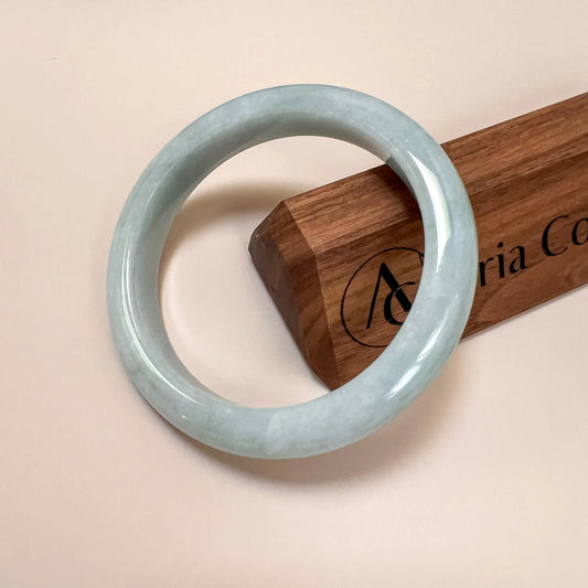 Aria Design Collection light blue jadeite classic bangle with a smooth polished finish