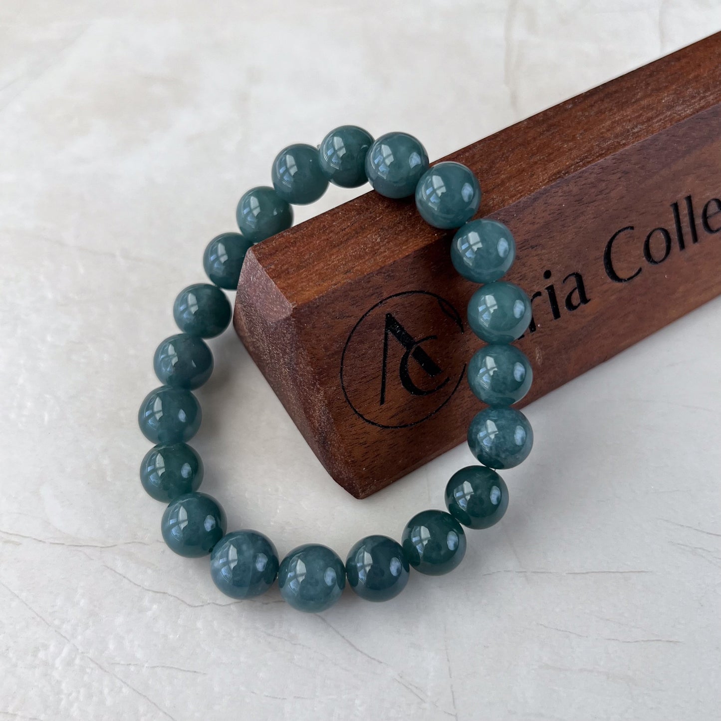 10.0 mm Blue Green Natural Jadeite Jade Round Beaded Bracelet, JUA-0424-1719715587