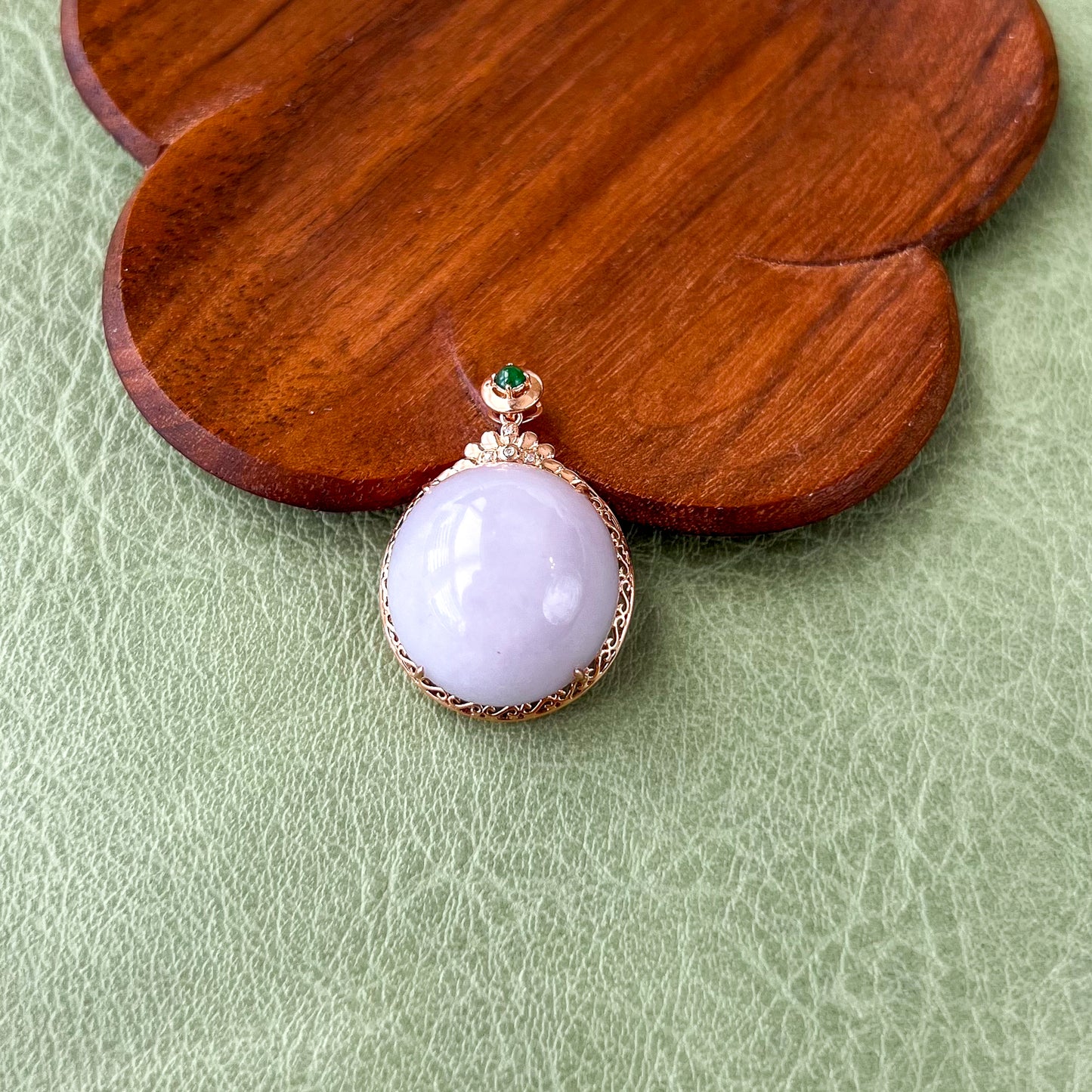 Royal Lavender Jade Pendant, Purple Jade Round Cabochon Jadeite Jade, 18K Rose Gold, Lavender, Pendant Necklace, QY-0921-DFZBTG0010622