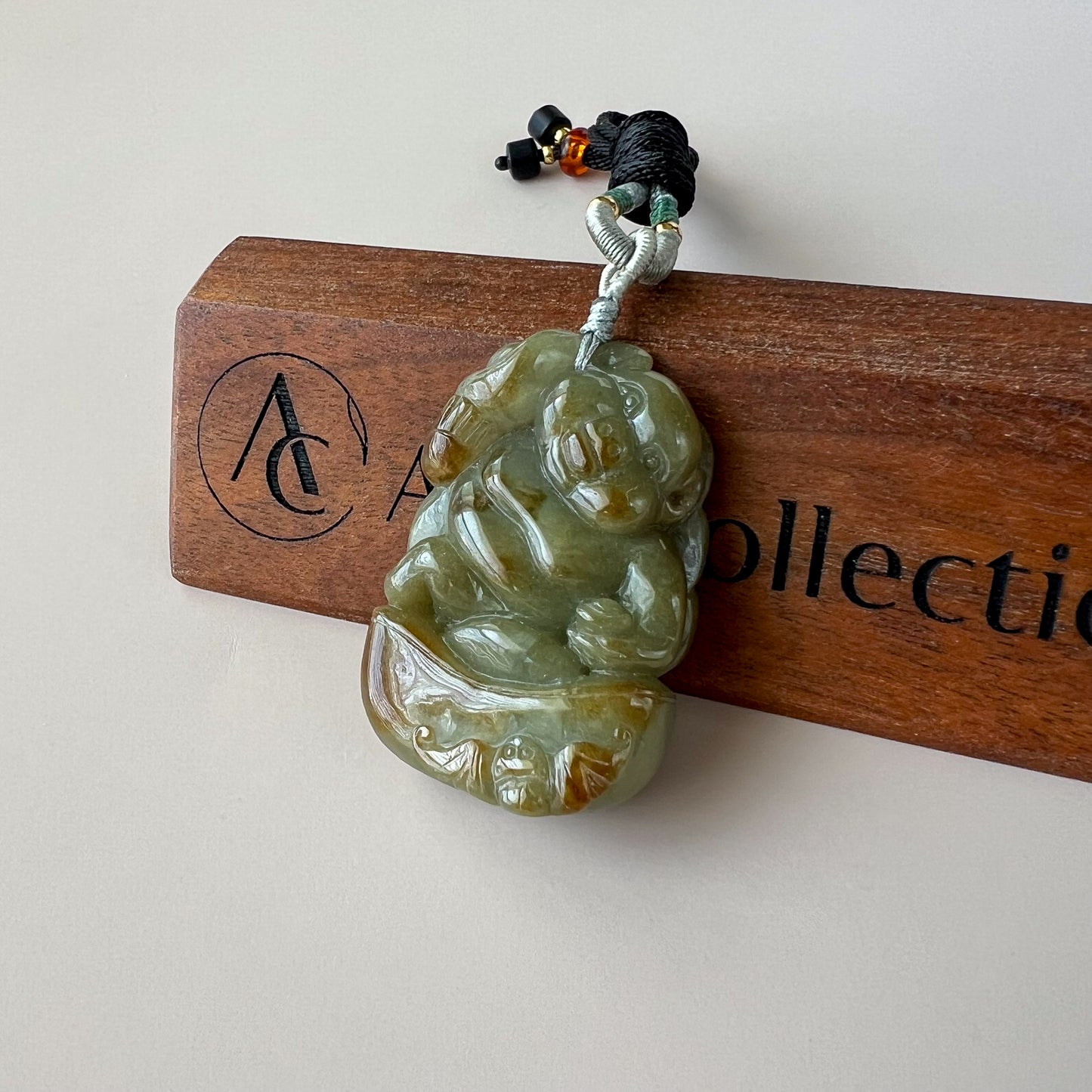 Jade of Pig of Prosperity Pendant, Jadeite Jade Pig Boar Chinese Zodiac Carved Pendant Necklace, 豬八戒, YW-0110-1646980410