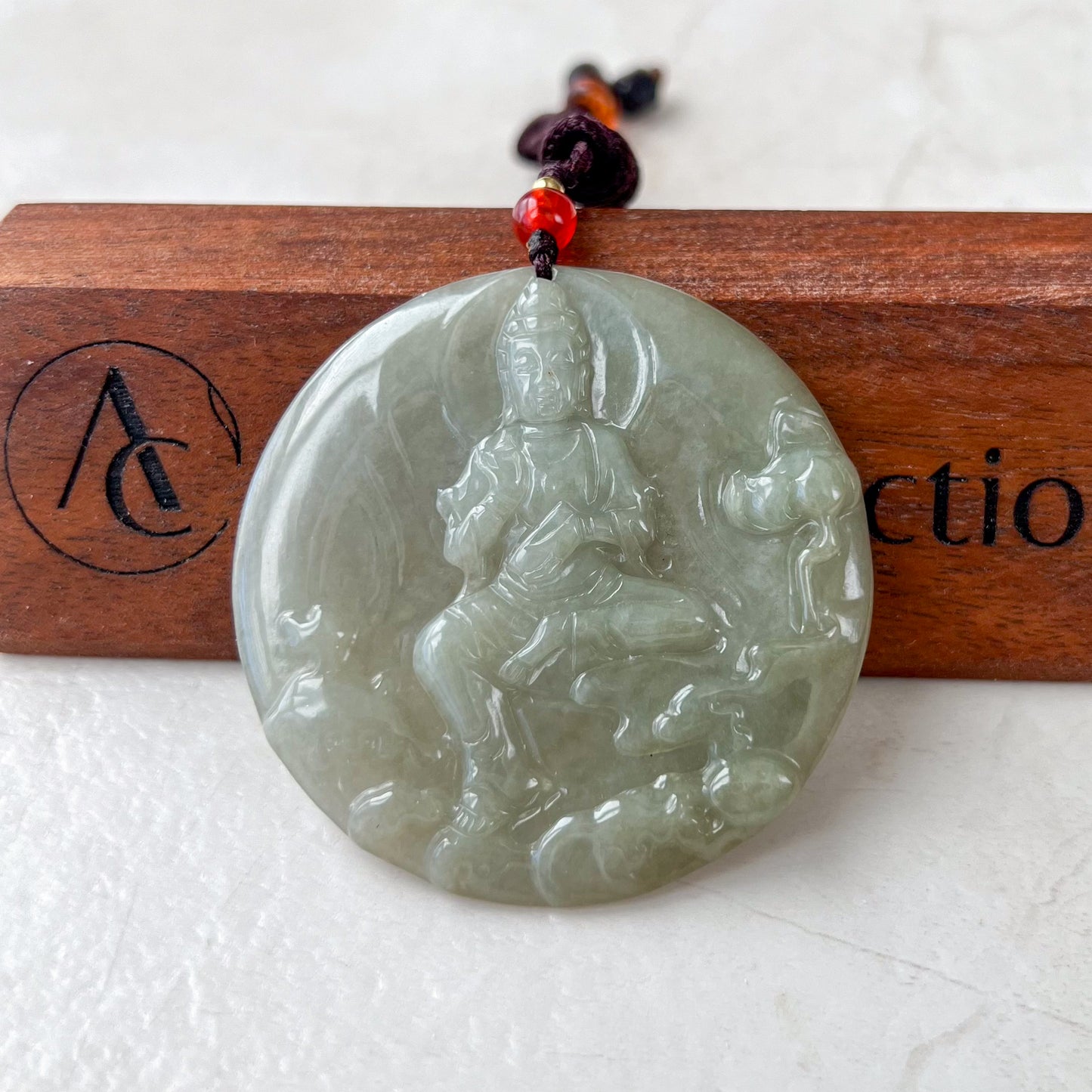 Large Jadeite Jade Guan Yin Avalokiteshvara Carved Pendant Necklace, Quan Am, YJ-0321-0322396