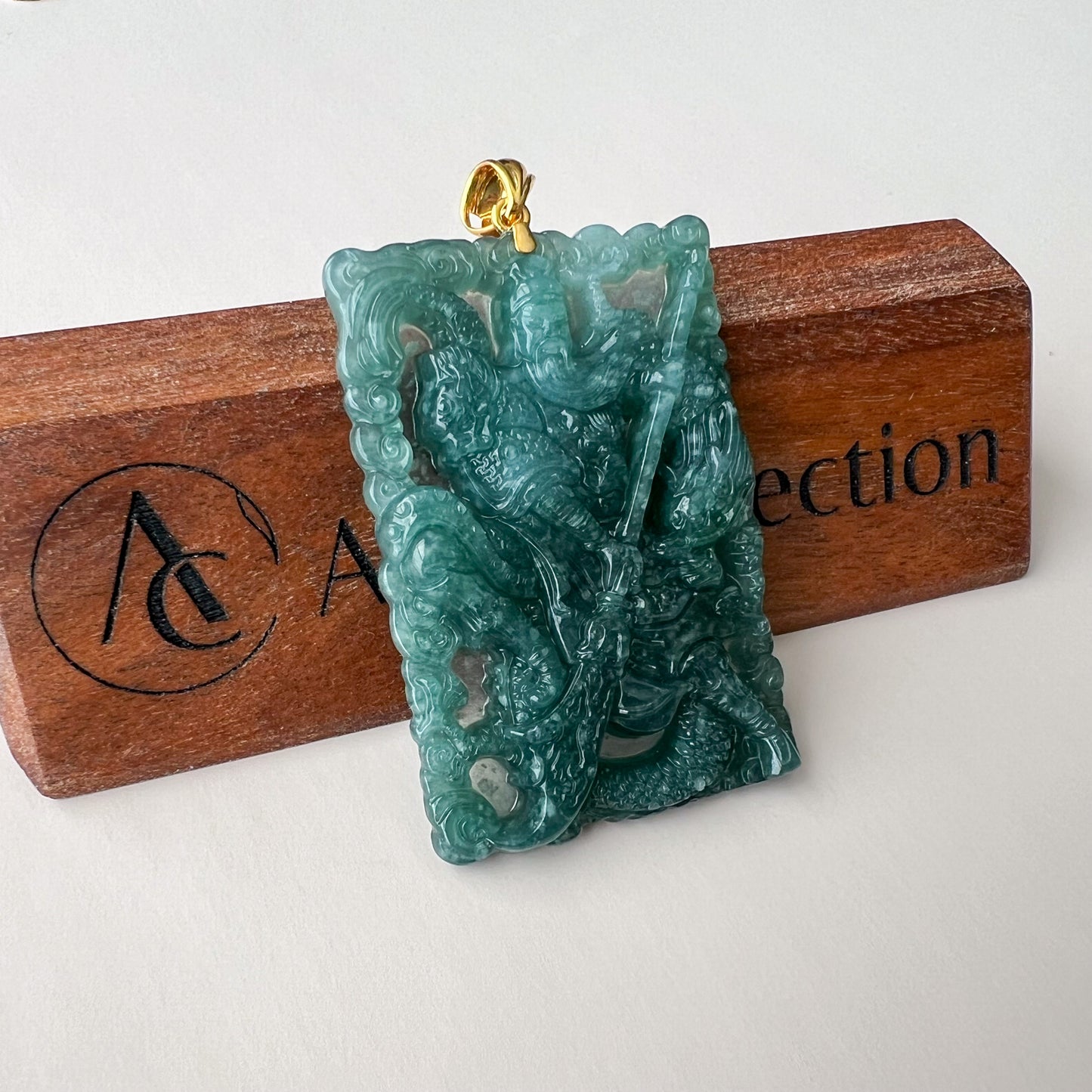 Green Jadeite Jade Guan Gong Warrior Pendant with 18K Gold Bail (关公)