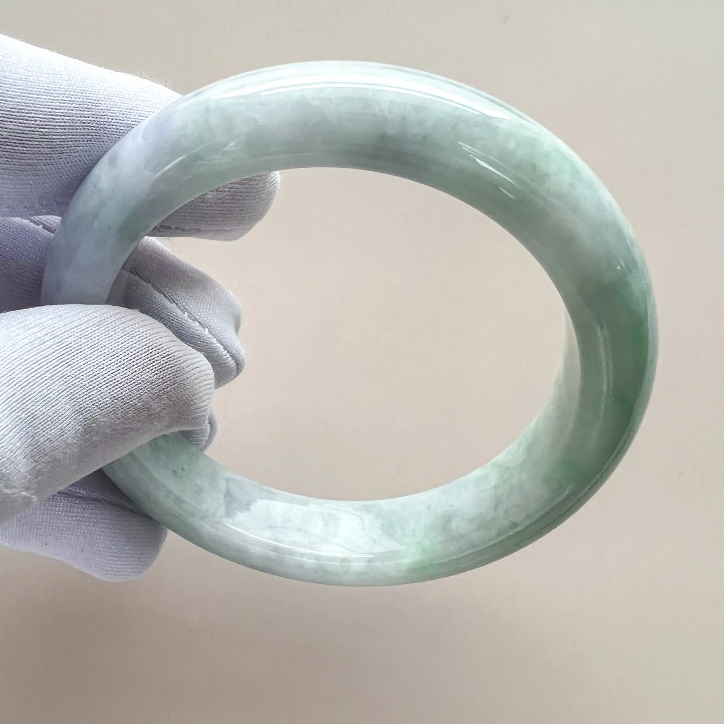 58.4 mm Light Lavender Green Burmese Type A Jadeite Jade Bangle (Classic)