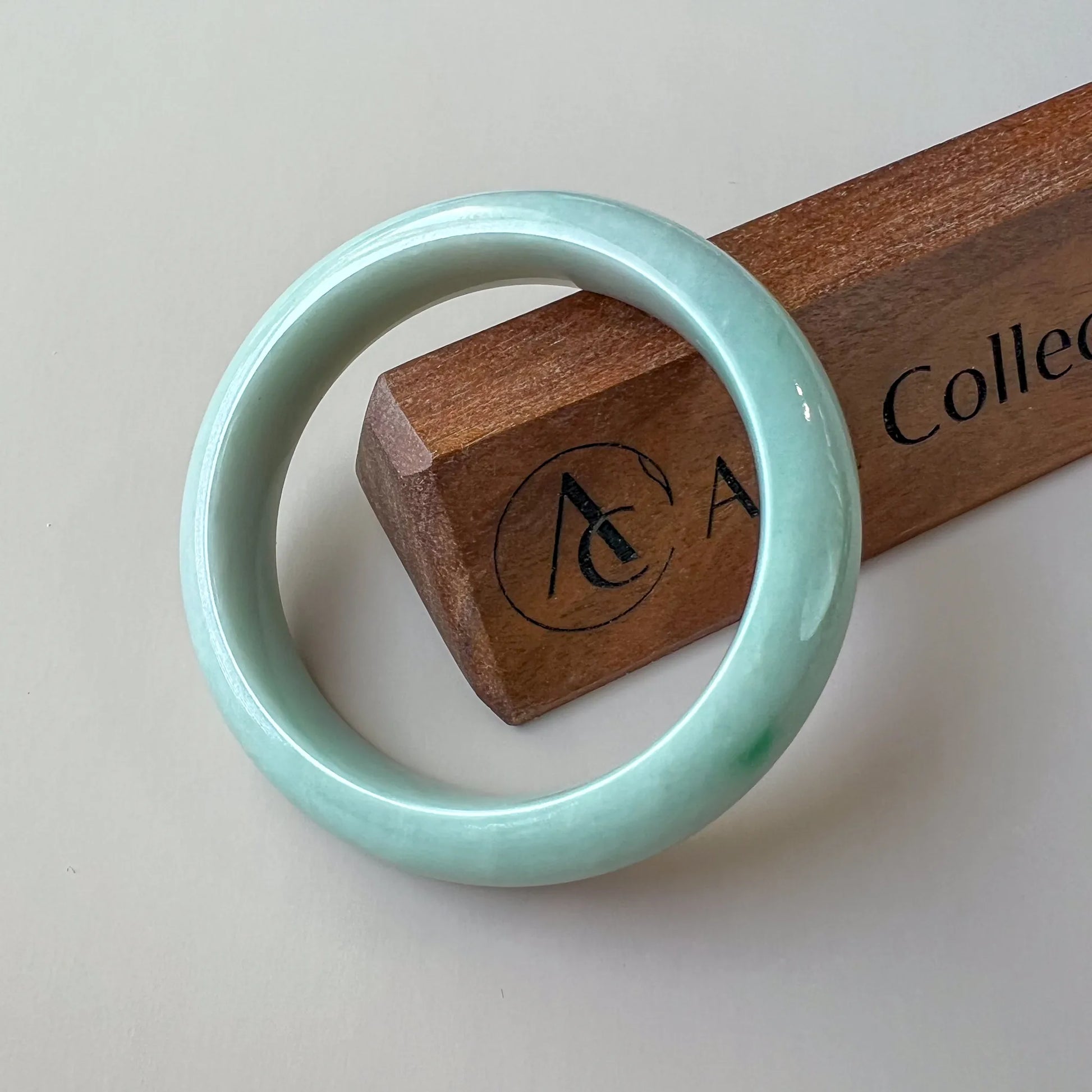 Aria Collection light green natural jade round bangle with smooth high-polish finish