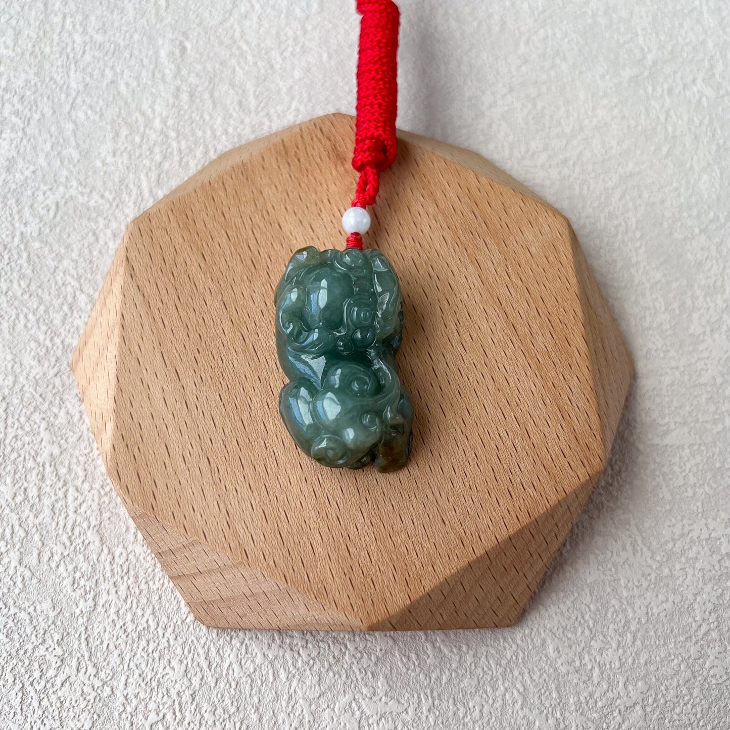 Green Jadeite Jade, Dragon Pixiu Pi Xiu Dragon Chinese Carved Pendant, 貔貅, YJ-0223-0404516