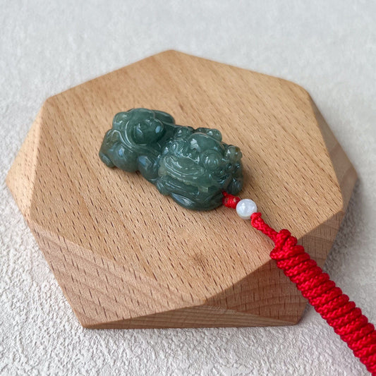 Green Jadeite Jade, Dragon Pixiu Pi Xiu Dragon Chinese Carved Pendant, 貔貅, YJ-0223-0404516