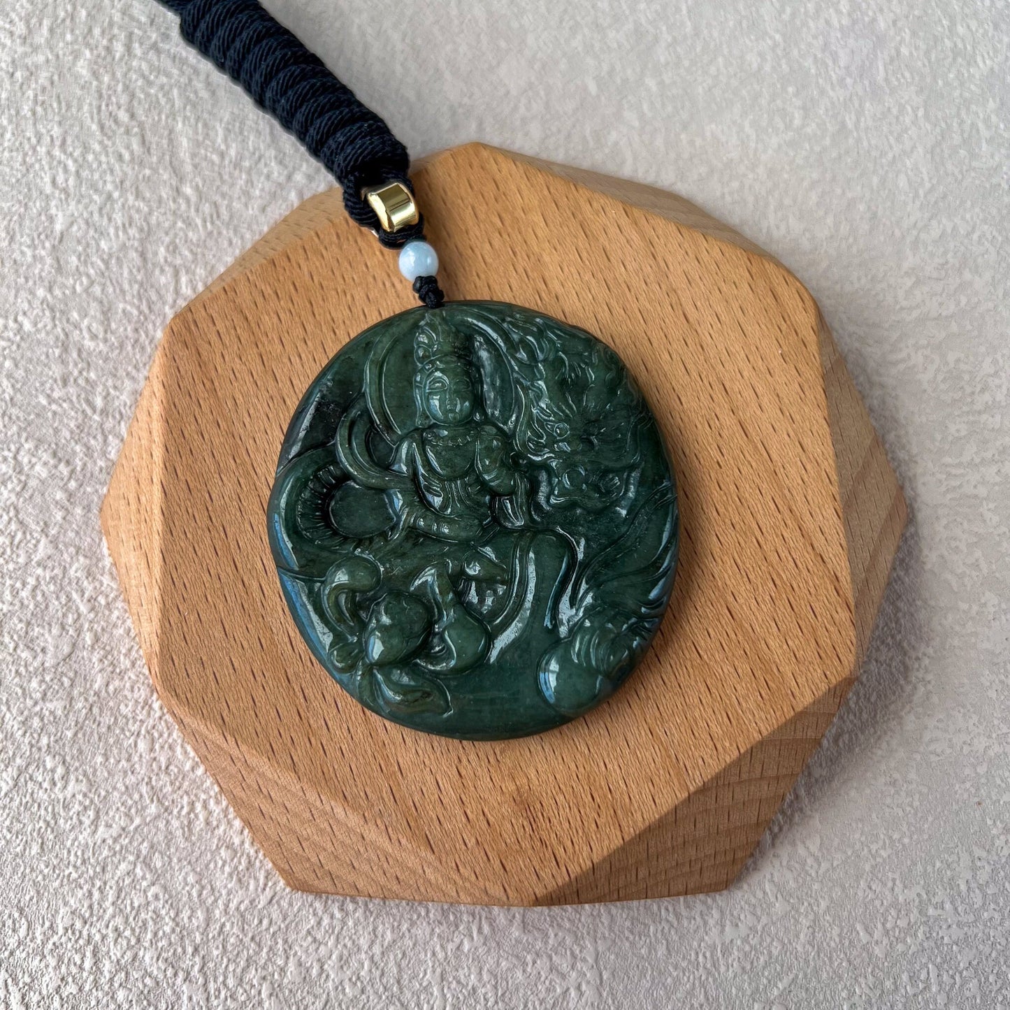 Jadeite Jade Guan Yin Kwan Yin Protected by Dragon Avalokitesvara Semi-Translucent Carved Pendant Necklace, YJ-0522-0371848