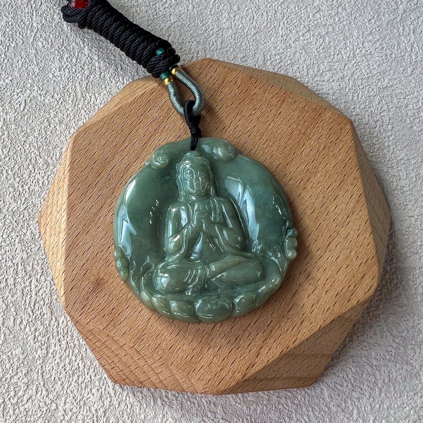 Jadeite Jade Vairocana Buddha Da Ri Ru Lai Carved Pendant Necklace, Đại Nhật Như Lai, YJ-0422-0399356