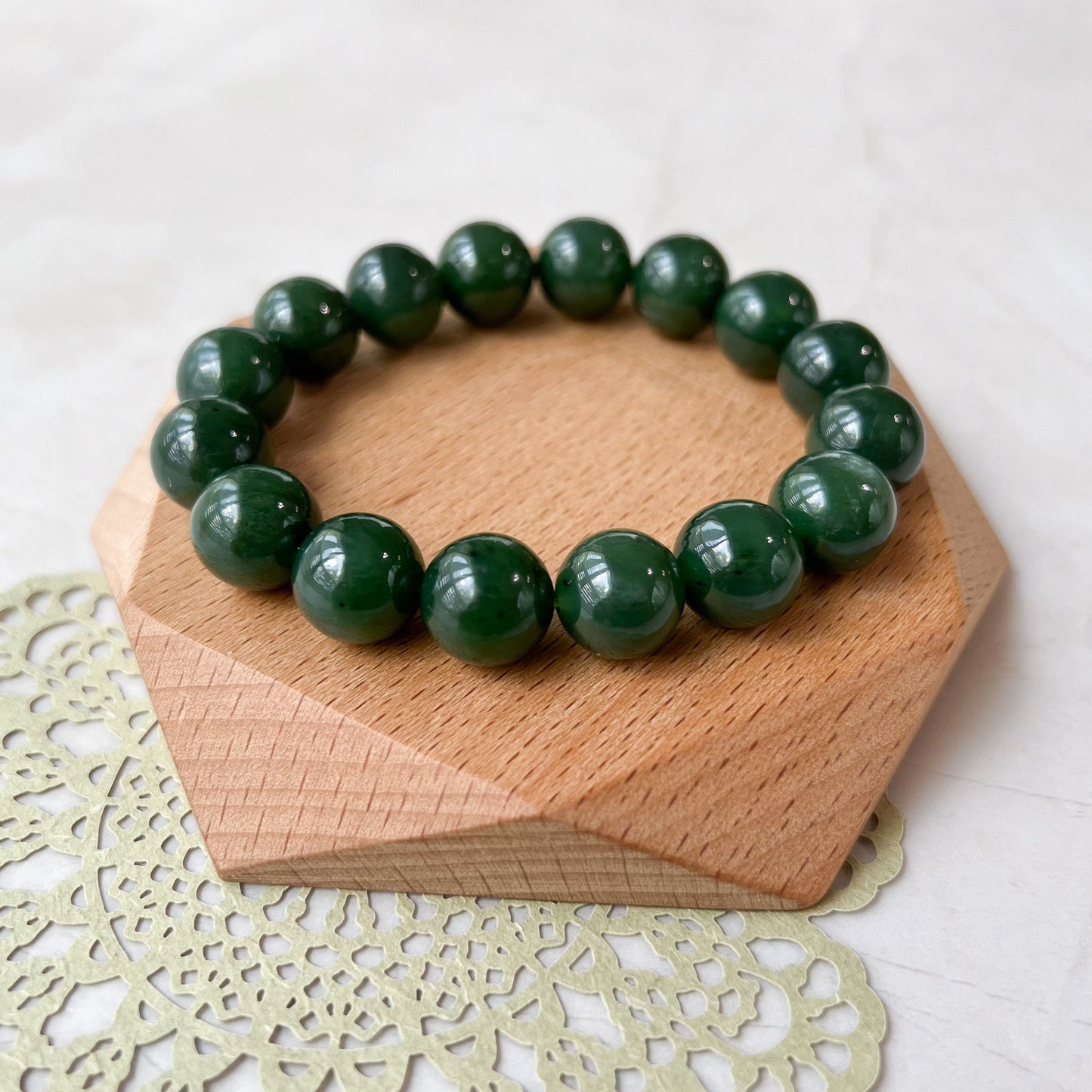 12 mm Green Nephrite Jade Round Beaded Bracelet, JJJ-0322-1719970739