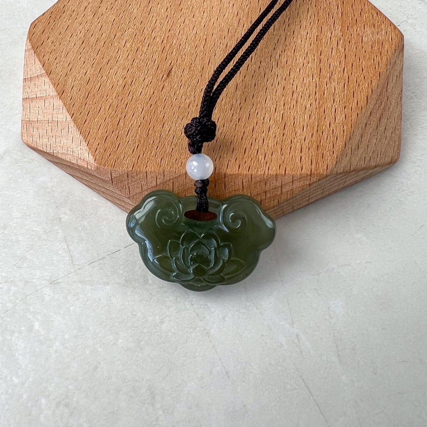 Lotus Ru Yi Luck Pendant, Ruyi Ru yi, 如意, Nephrite Jade Pendant Hand Carved Pendant, HST-0424-0530020