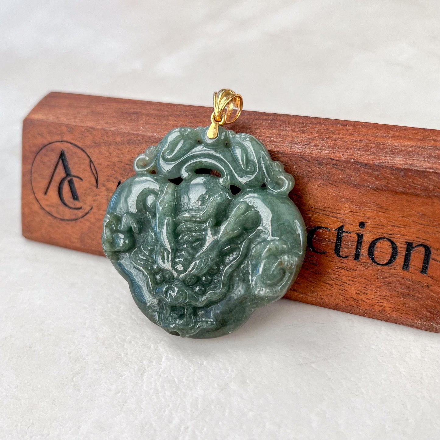 Prosperity Ruyi Dragon Pendant Jade Pendant, Jadeite Jade 如意 Hand Carved Pendant with 18K Gold, YO-0424-1736723308