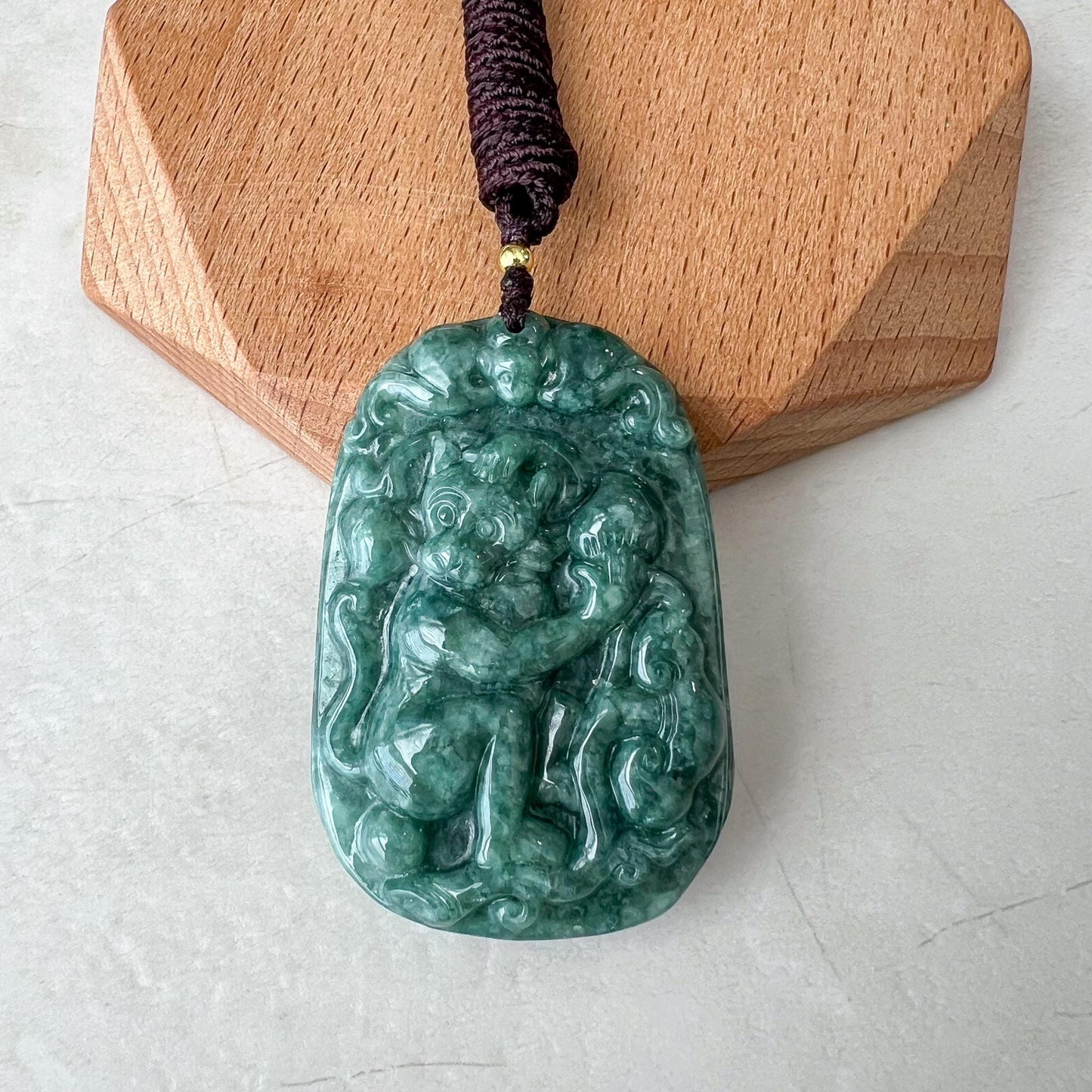 Green Jade Monkey with Peach, Jadeite Jade Carved Pendant Necklace, YJ-0422-0361891