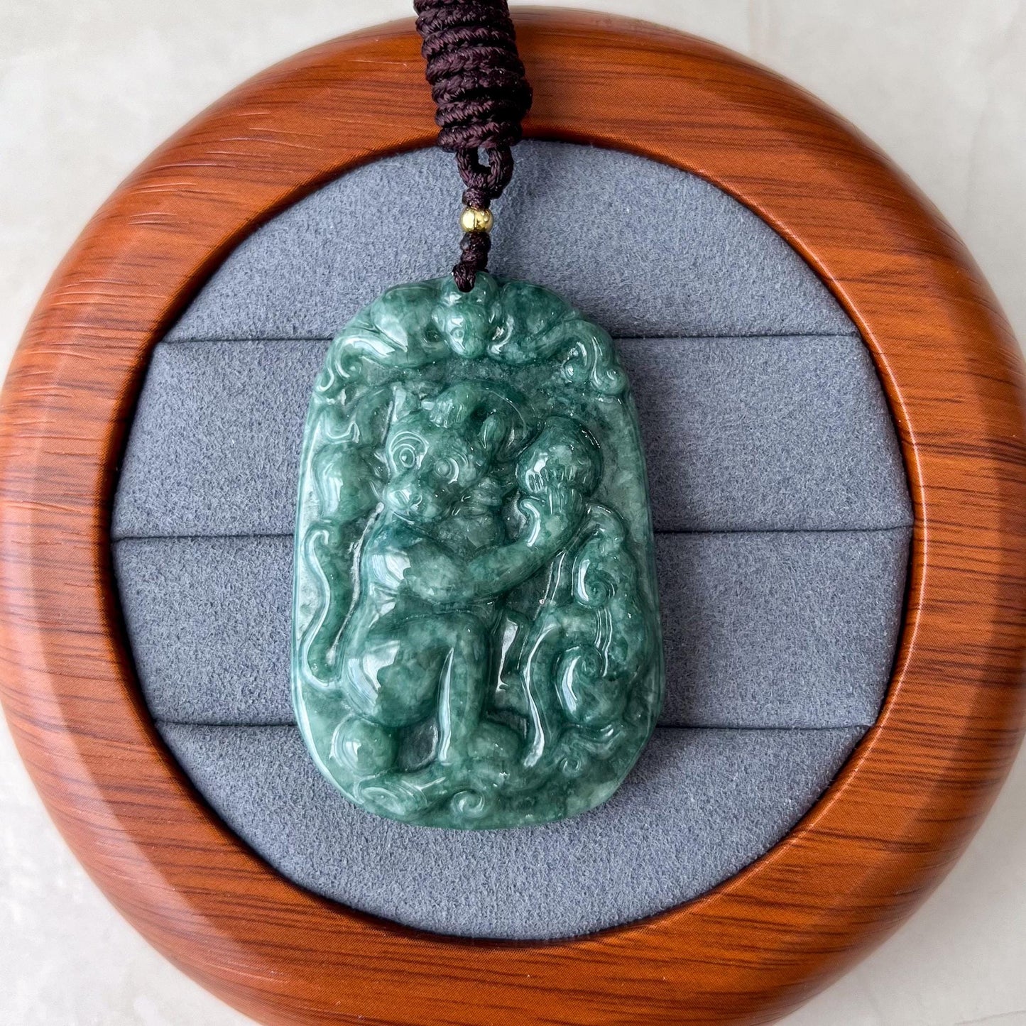 Green Jade Monkey with Peach, Jadeite Jade Carved Pendant Necklace, YJ-0422-0361891