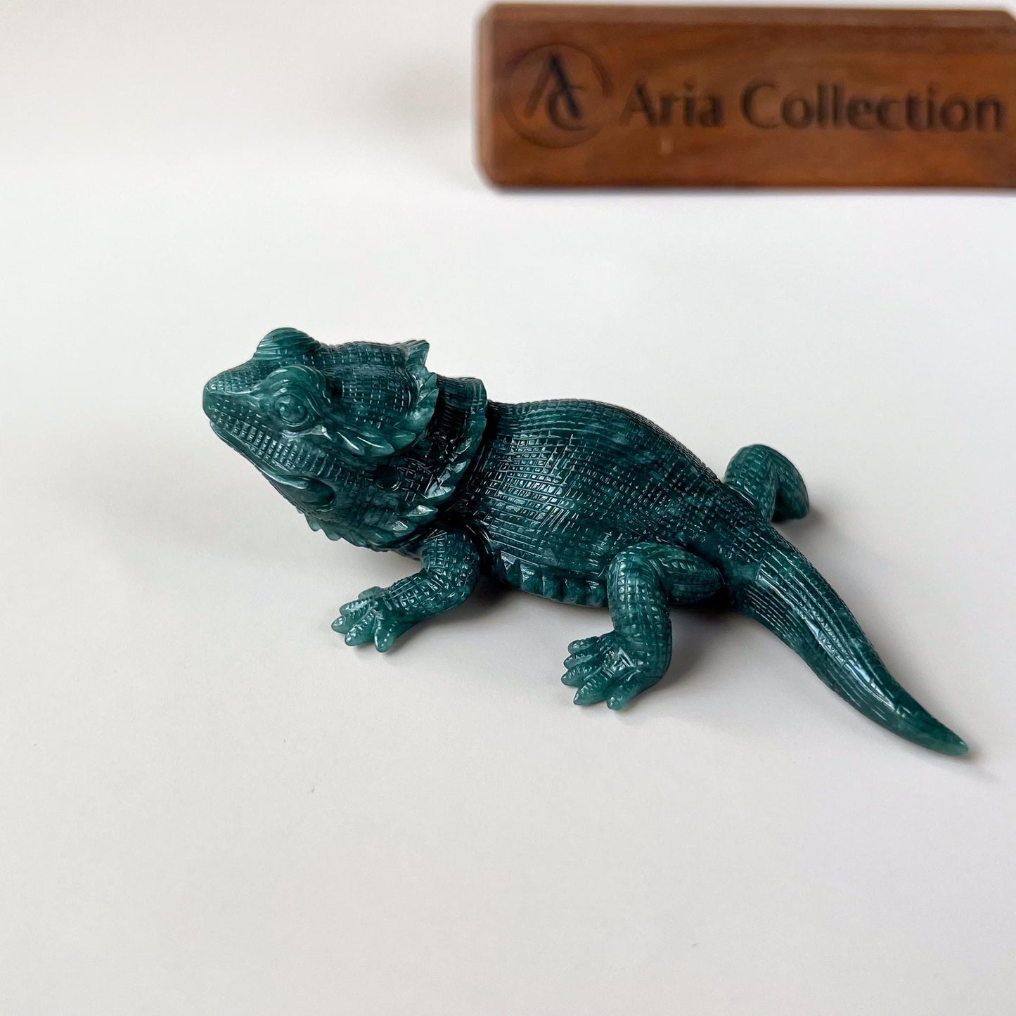 Lizard Jade Figurine, Feng Shui Hand-Carved Green Jade Statue, Home & Office Display Decoration, WMC-1224-1757129898