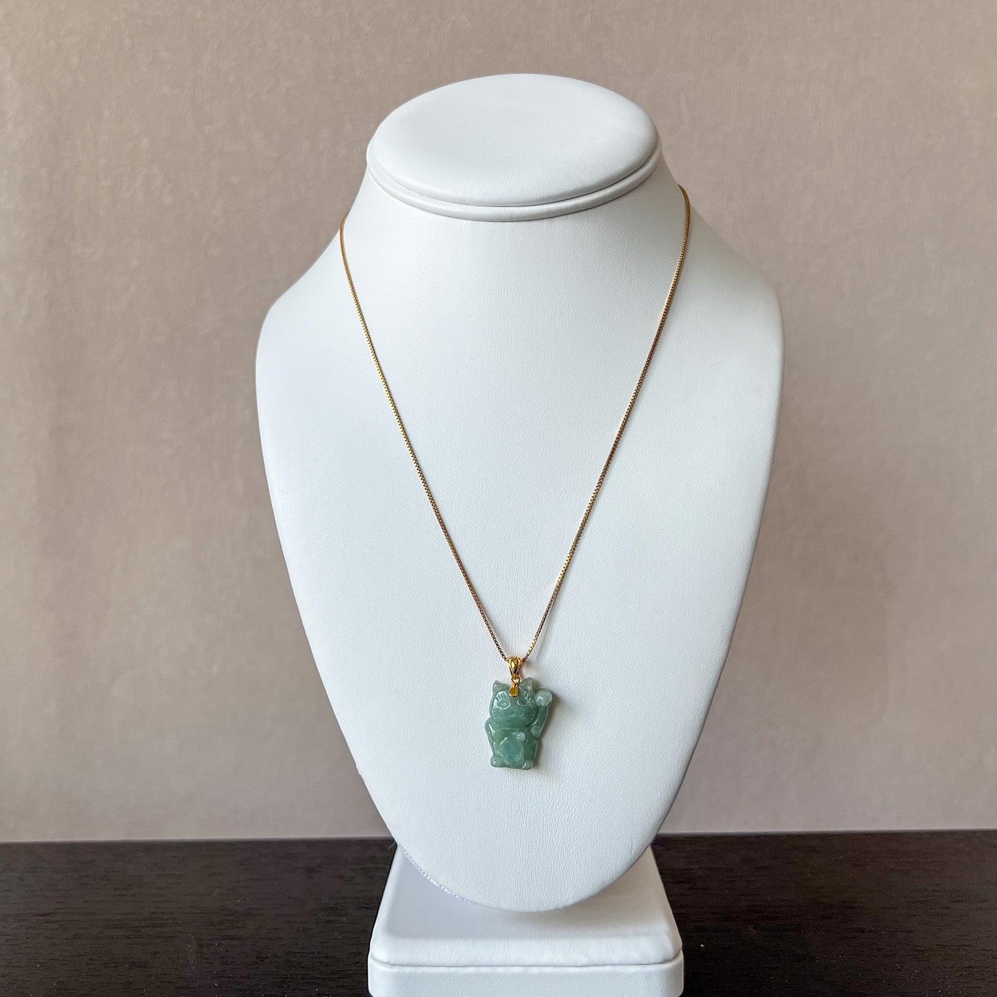 Jadeite Jade Fortune Money Cat 18K Gold Bail, Maneki-neko, Maneki Cat, Green Jade Pendant, FIN-0424-1760737803
